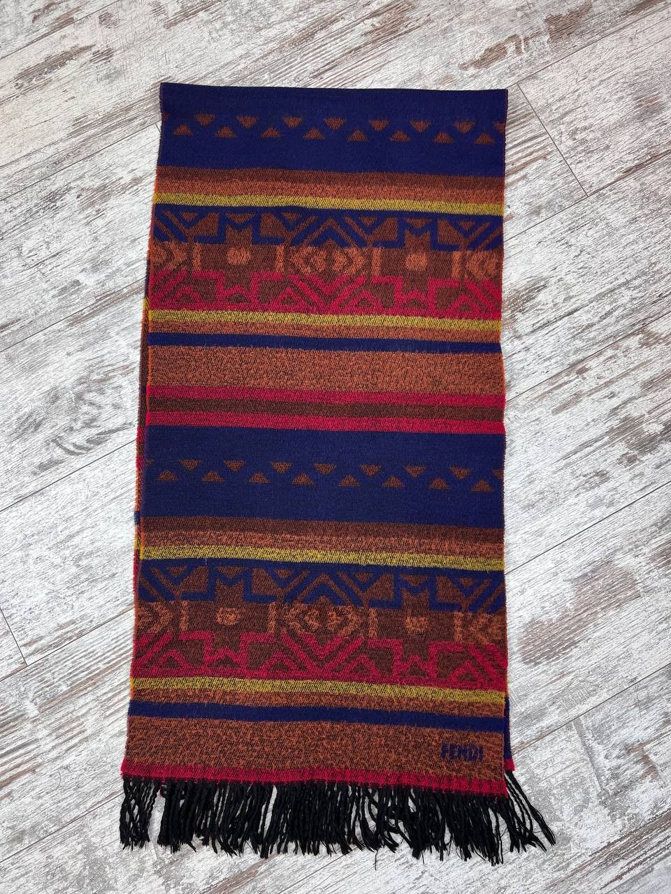 Fendi 2000s Fendi Geometric Multicolor Tribal Print Wool Scarf Size ONE SIZE - 5 Thumbnail
