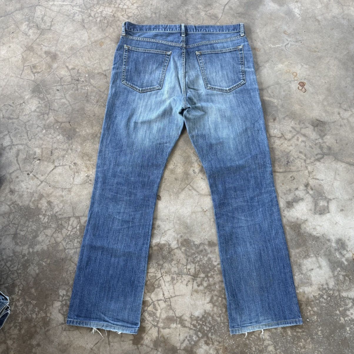 Japanese Brand W36 Vintage Japanese Boot cut Denim Faded Jean Pants Size US 36 / EU 52 - 7 Thumbnail