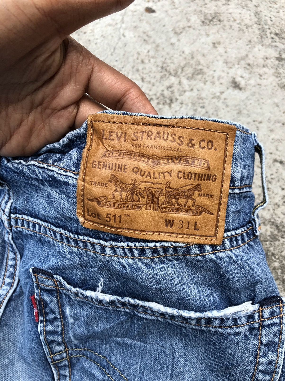 Levi's BIG E LEVIS 511 SLIM FIT DISTRESSED DENIM Size US 31 - 8 Thumbnail
