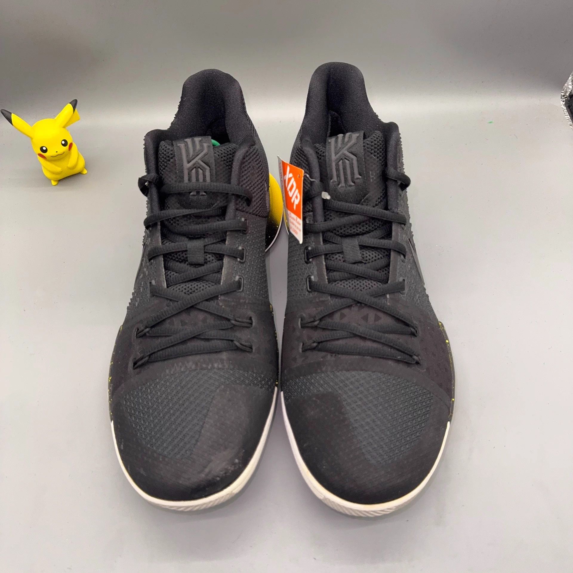 Nike Nike Kyrie 3 Black/Yellow 44.5 Size US 11.5 / EU 44-45 - 2 Thumbnail