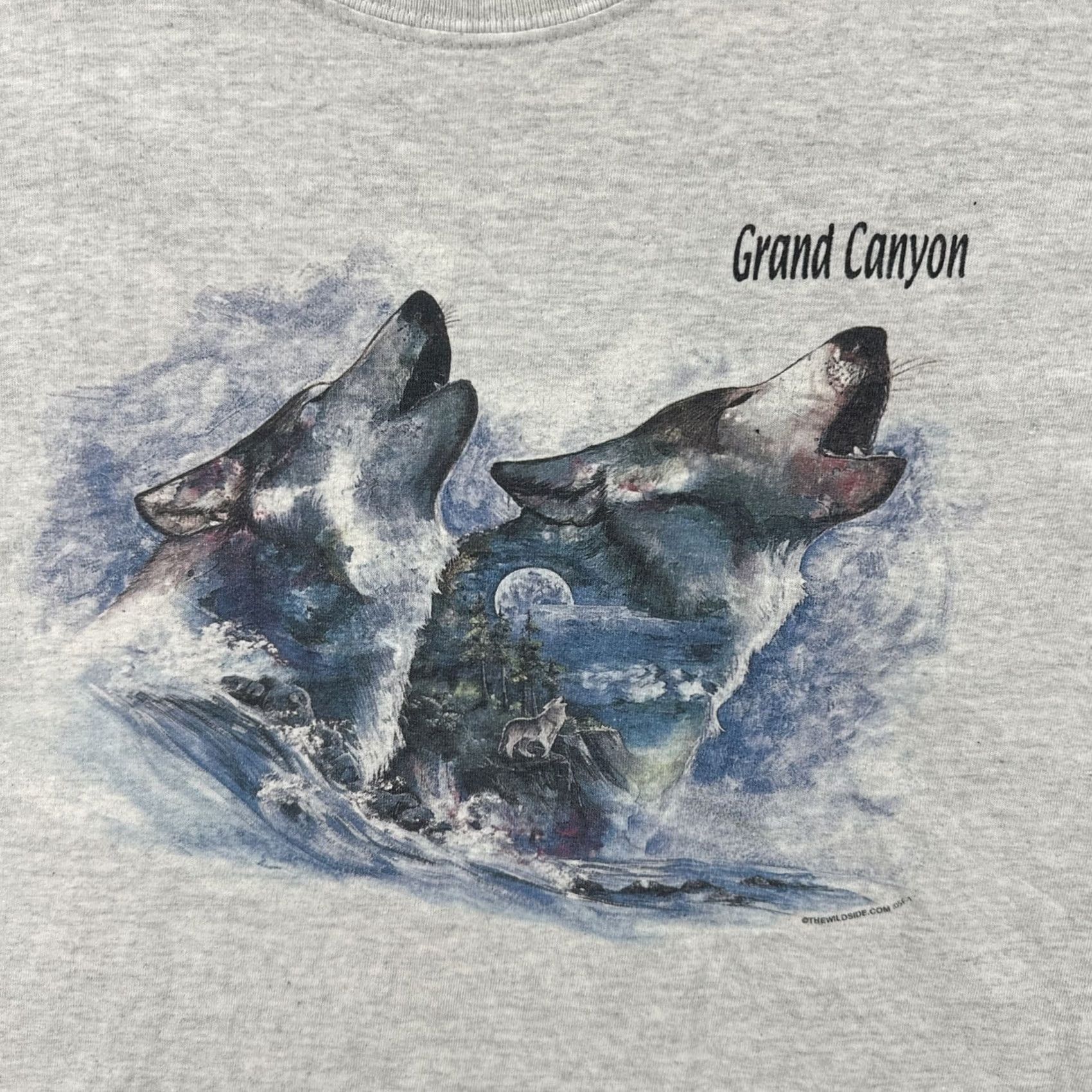 Gildan VINTAGE Gildan Mens T-Shirt Gray 2XL Crew Neck Short Sleeve Wolf Grand Canyon Graphic Print 90s USA Nature Mens Size US XXL / EU 58 / 5 - 6 Thumbnail
