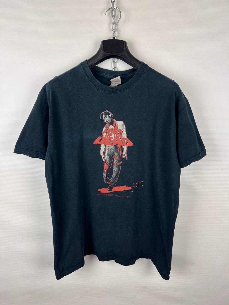 Other Dawn Of The Dead 2006 movie vintage t-shirts size L Size US L / EU 52-54 / 3 - 1 Thumbnail