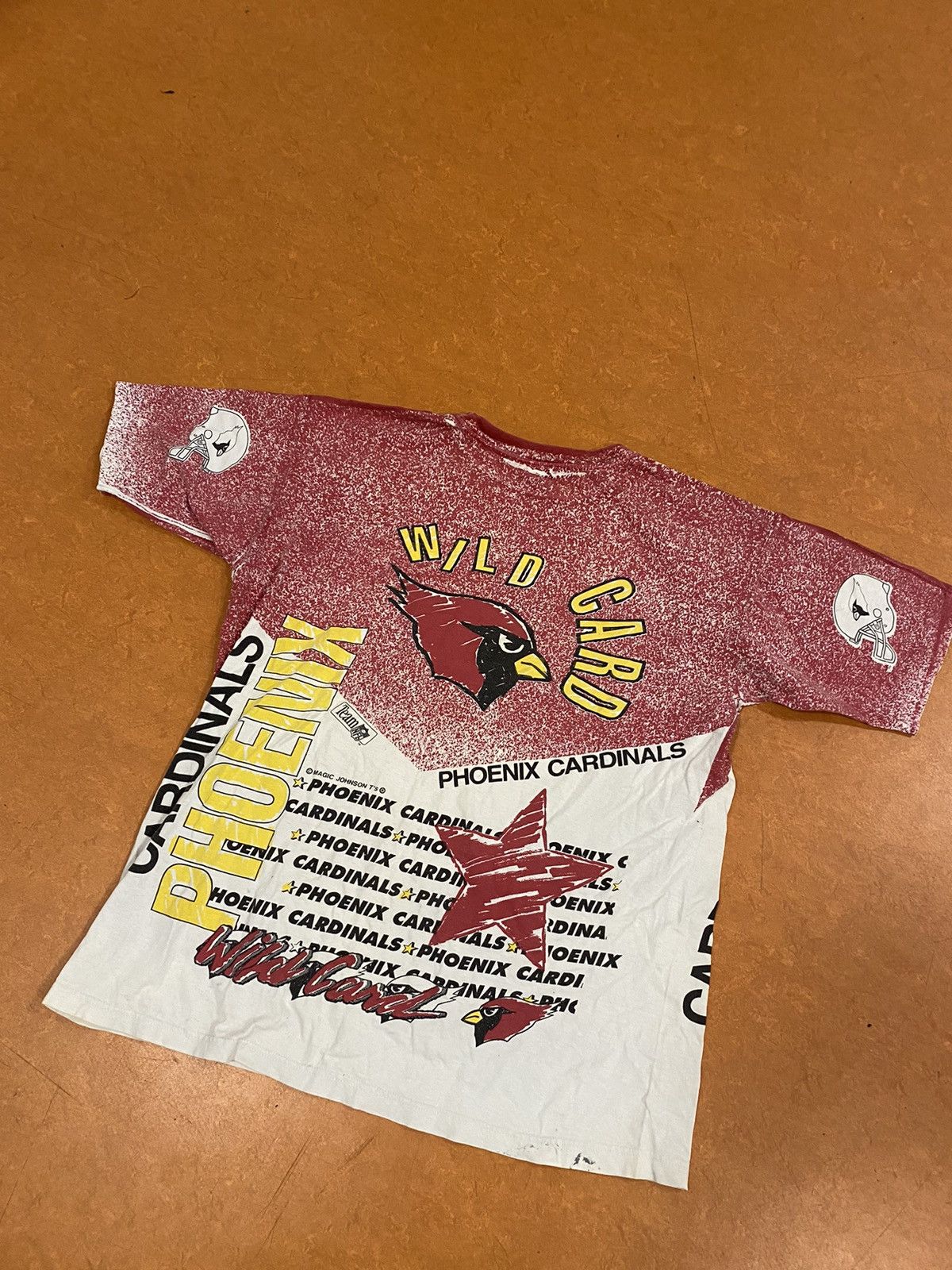NBA × Vintage Vintage PHOENIX CARDINALS Magic Johnson T Shirt All Over NBA Size US XL / EU 56 / 4 - 5 Thumbnail