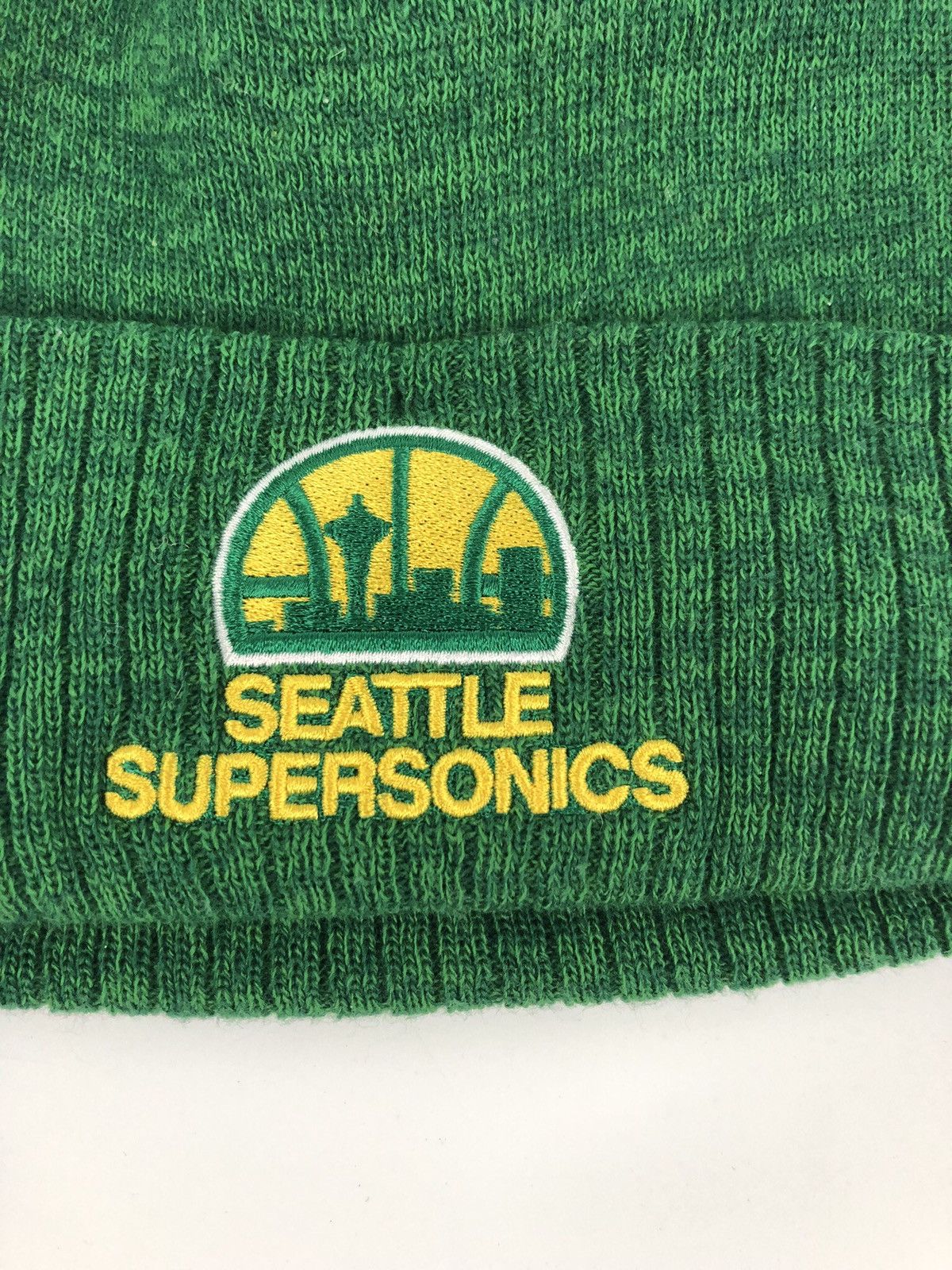 Mitchell & Ness × NBA Mitchell Ness NBA Basketball Seattle SuperSonic Green Beanie Size ONE SIZE - 2 Thumbnail
