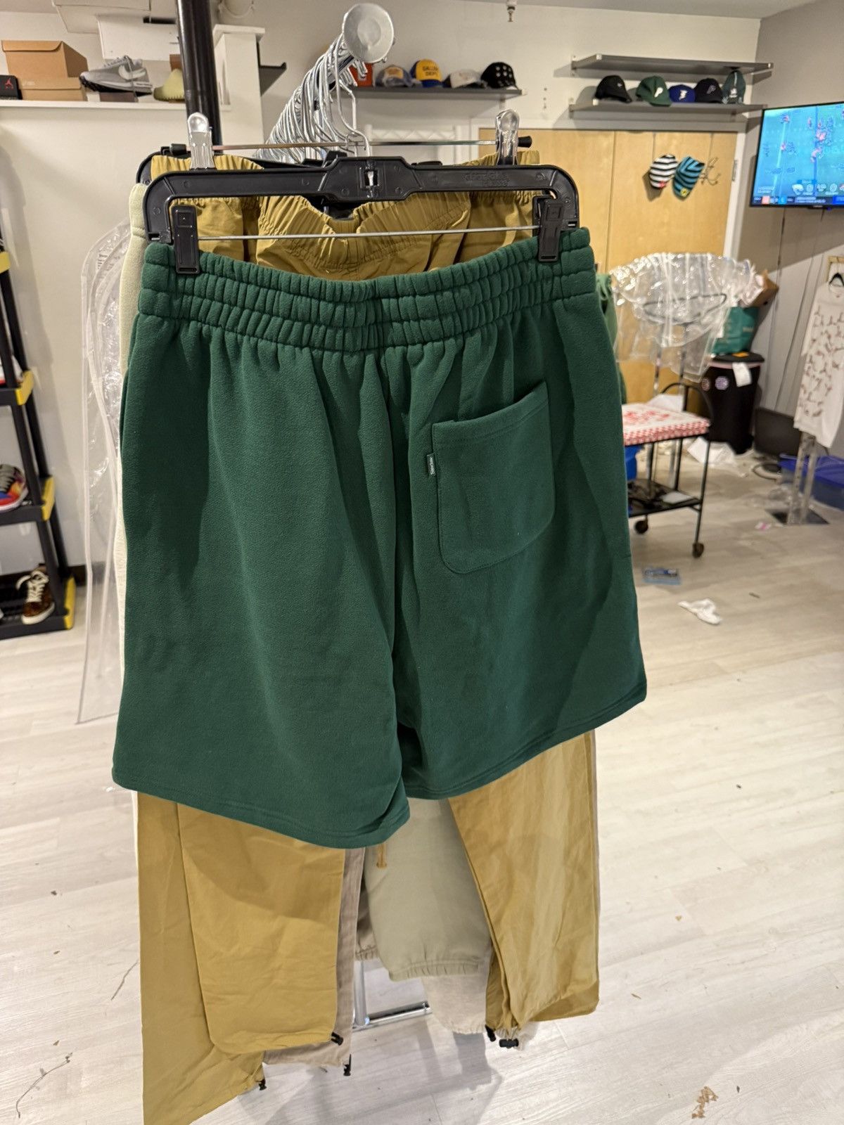Sinclair Global Sinclair Parks and Recs Shorts Green Size US 30 / EU 46 - 2 Thumbnail