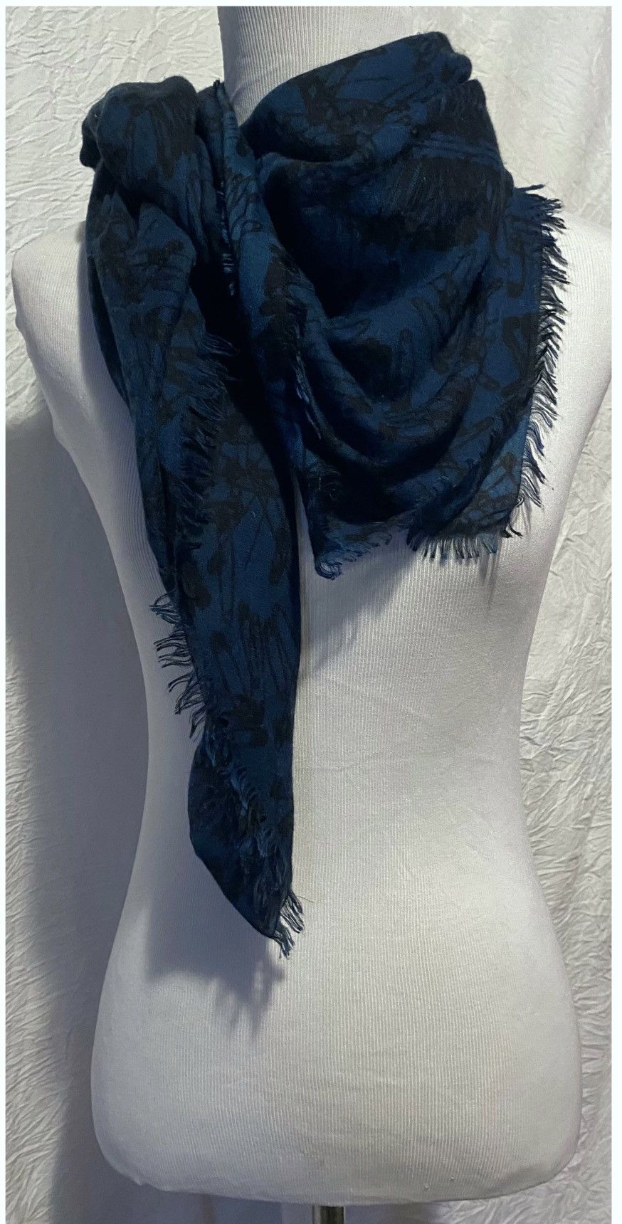 Vintage Vintage, Emo, Large, Ram Hem, Scarf/Shawl Bundle Size ONE SIZE - 6 Thumbnail