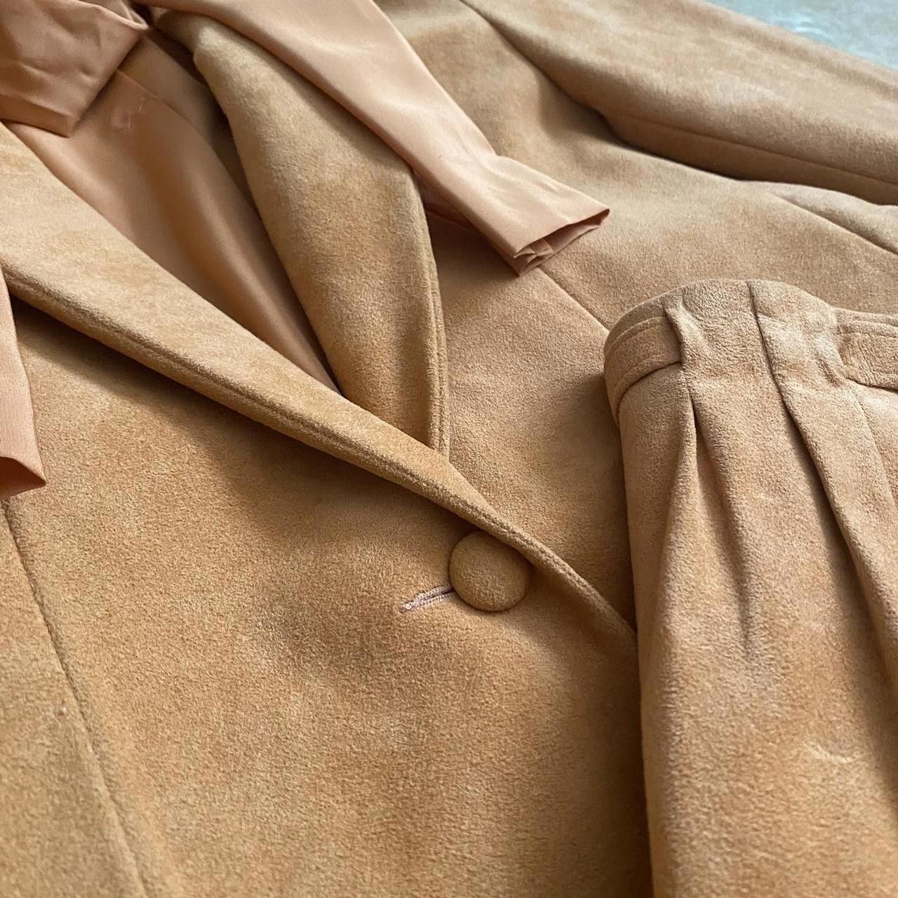 Designer Vintage 70s Faux Suede Leather Skirt Suit Set Size M / US 6-8 / IT 42-44 - 3 Thumbnail