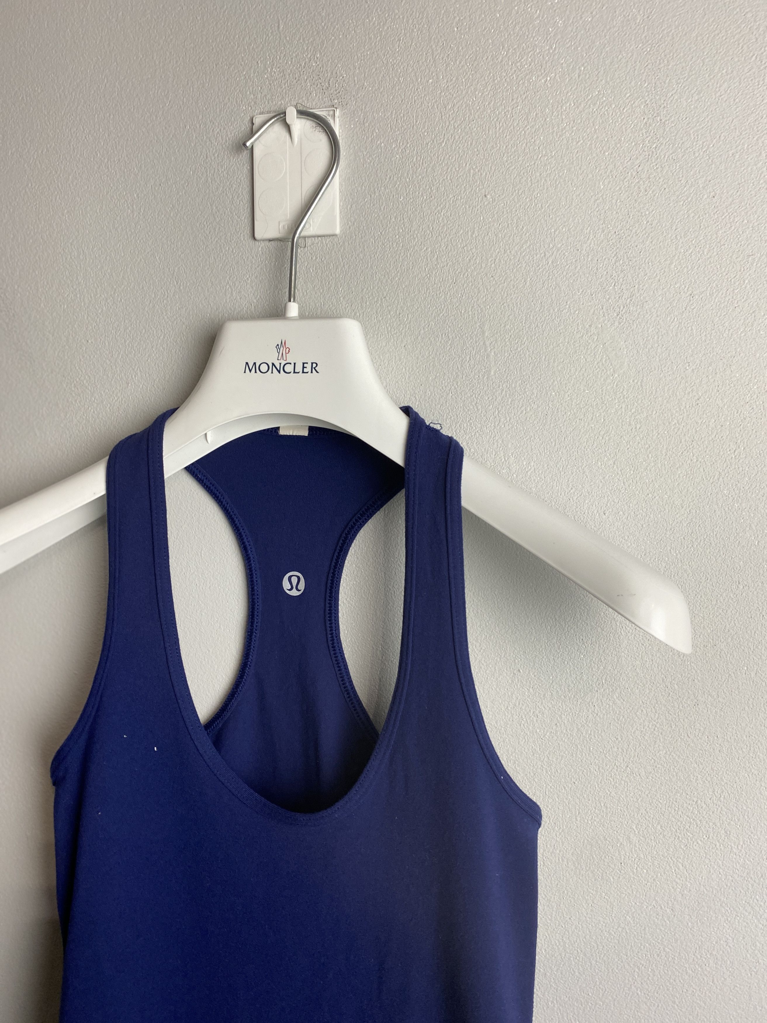 Lululemon Lululemon tank top t-shirt tee Size XS / US 0-2 / IT 36-38 - 2 Thumbnail