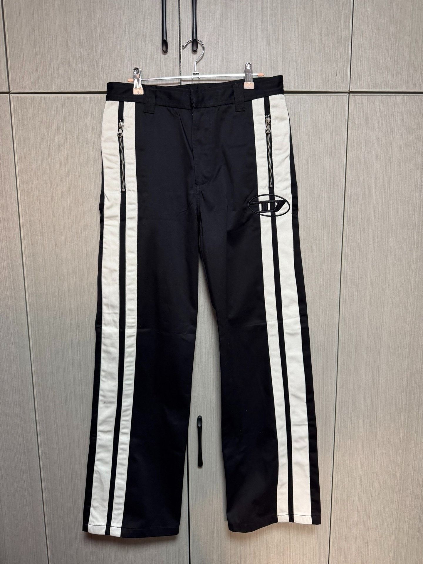 Diesel Diesel Retro Embroidered Casual Pants 34 Men Size US 34 / EU 50 - 1 Thumbnail