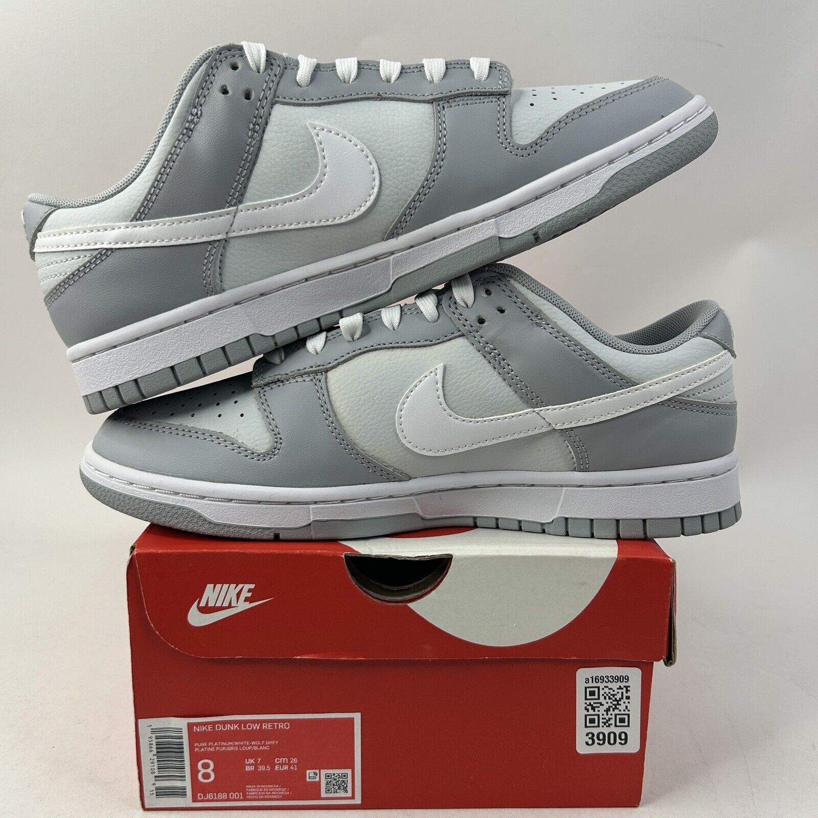 Nike Nike Dunk Low Retro “Pure Platinum Wolf Gray” 2024 Size US 8 / EU 41 - 3 Thumbnail