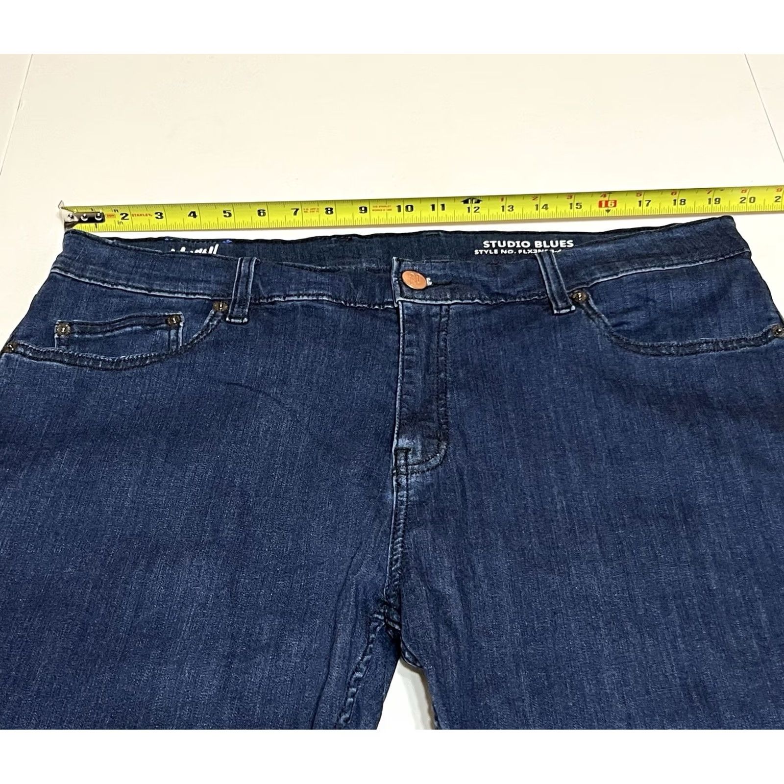 Vintage Mugsy Jeans Men’s 40x30 Blue Denim Stretch Relaxed Straight Zip 5-Pocket Size US 40 / EU 56 - 3 Thumbnail