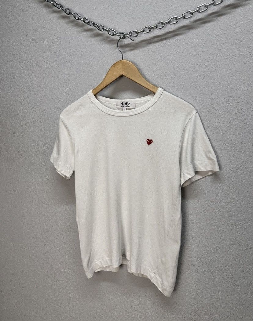 Comme des Garcons T-shirt Comme Des Garçons Love Logo Size L / US 10 / IT 46 - 2 Thumbnail
