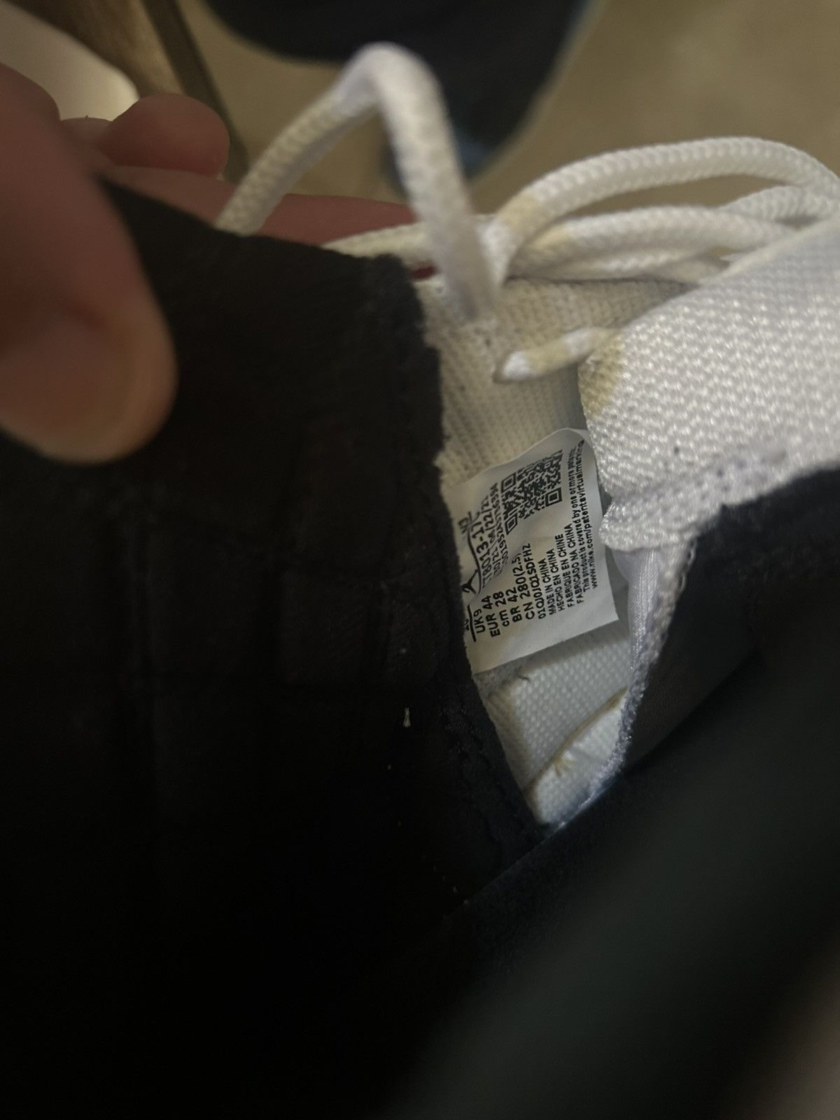 Jordan Brand Jordan 12 Royalty Taxi Size US 10 / EU 43 - 7 Thumbnail