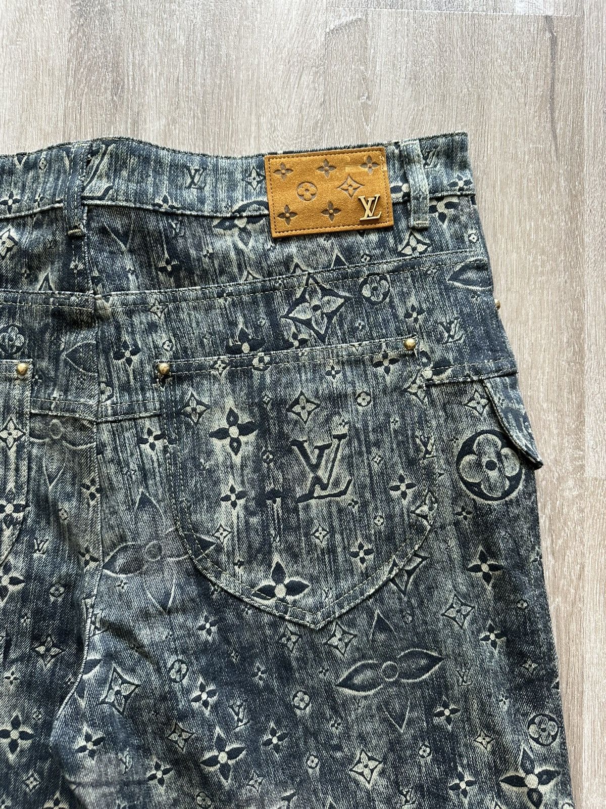 Louis Vuitton LOUIS VUITTON Denim Monogram Pant Size US 34 / EU 50 - 8 Thumbnail