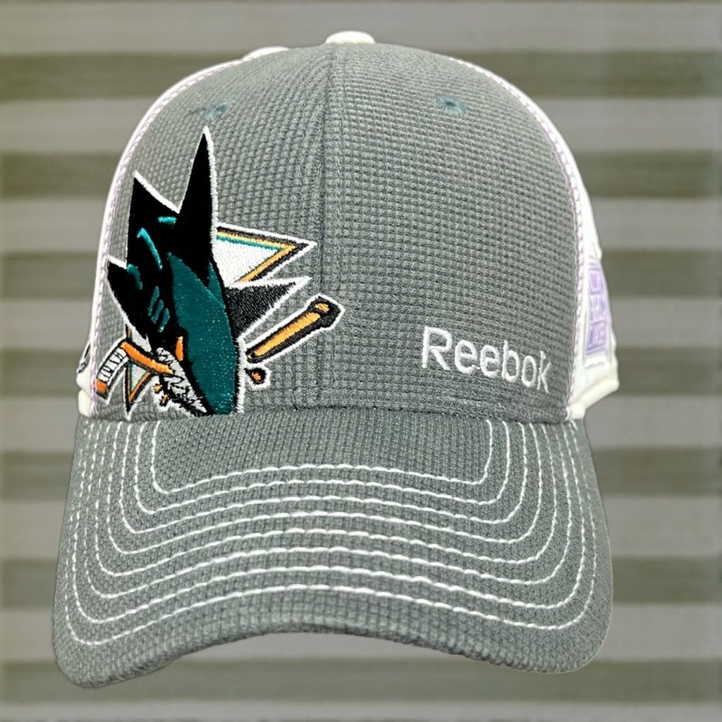 Reebok NHL Sharks Reebok Hat Cap Fitted L/XL Men Gray Center Ice Hockey Mens Size ONE SIZE - 1 Thumbnail