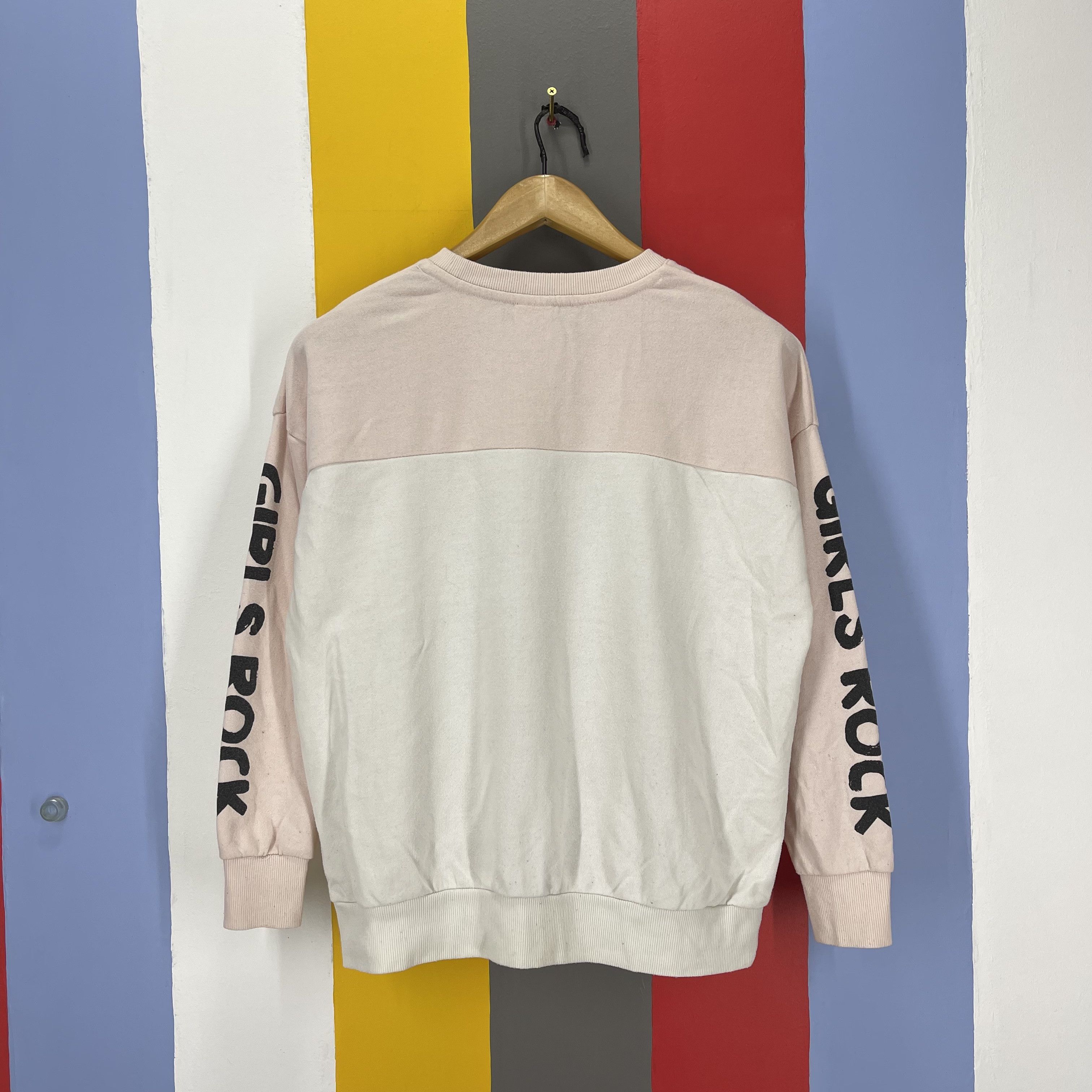 Cartoon Network POWERPUFF GIRLS Girls Rock Crew Neck Sweatshirt #1250/AR Size M / US 6-8 / IT 42-44 - 9 Thumbnail