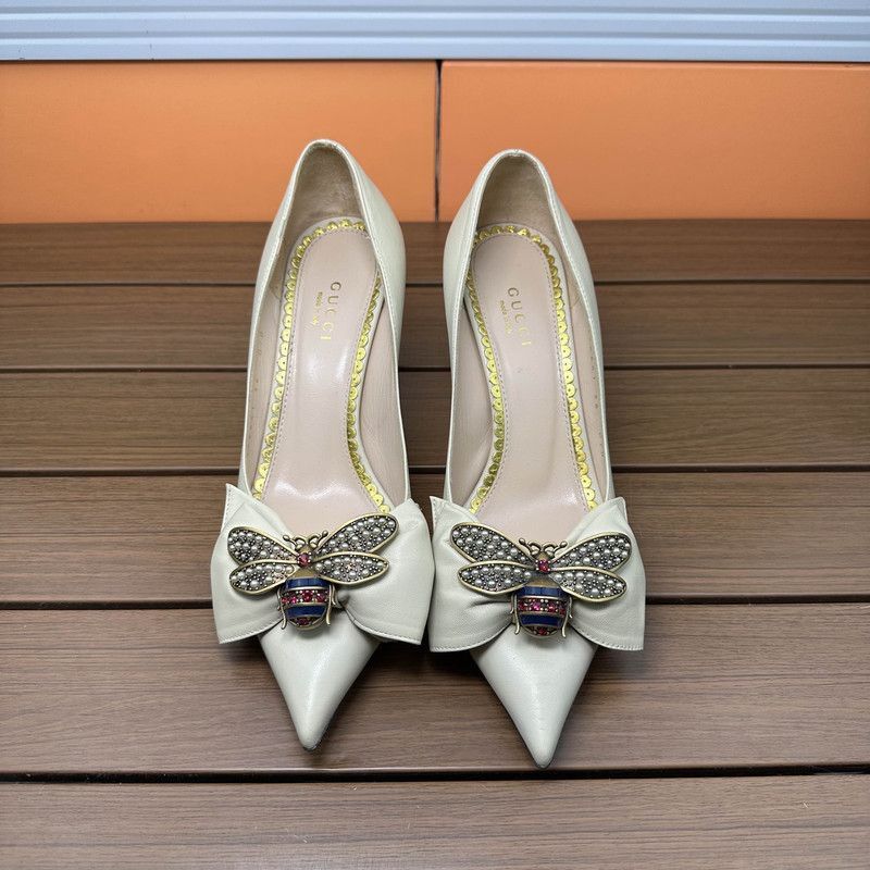 Gucci Gucci Elegant Pointed High Heels with Bow - Size US 6 / EU 39 - 2 Thumbnail