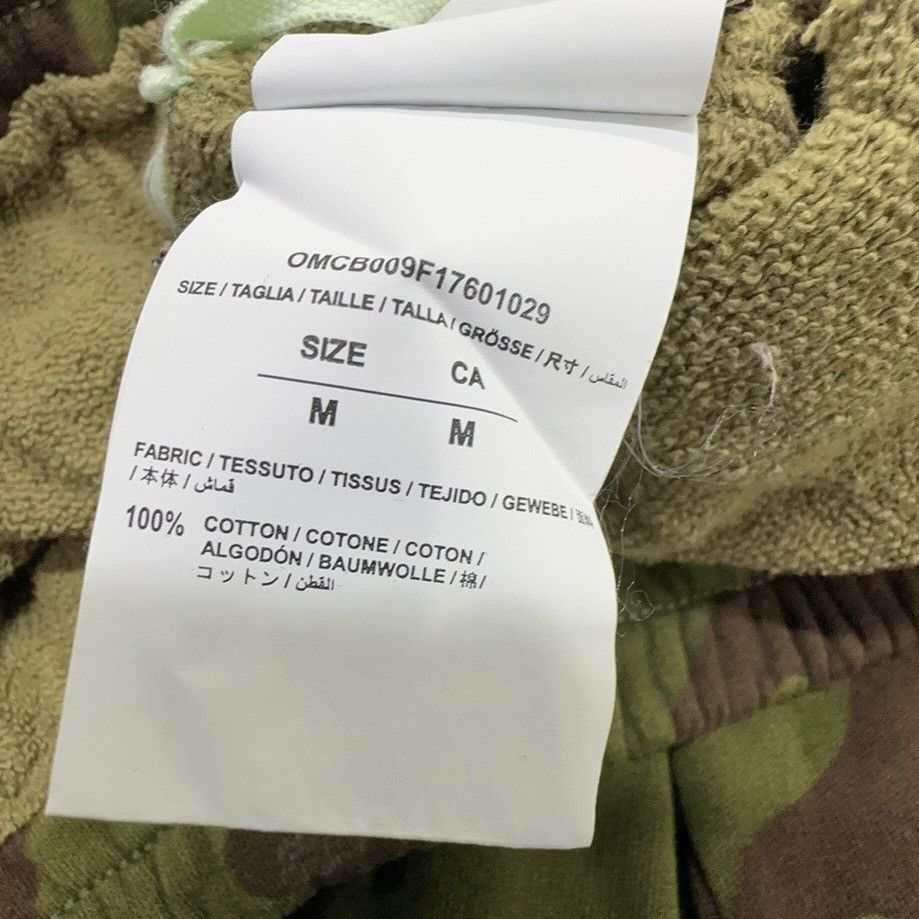 Off-White Off-White Cotton Camouflage Shorts in Military Green Size US 30 / EU 46 - 3 Thumbnail