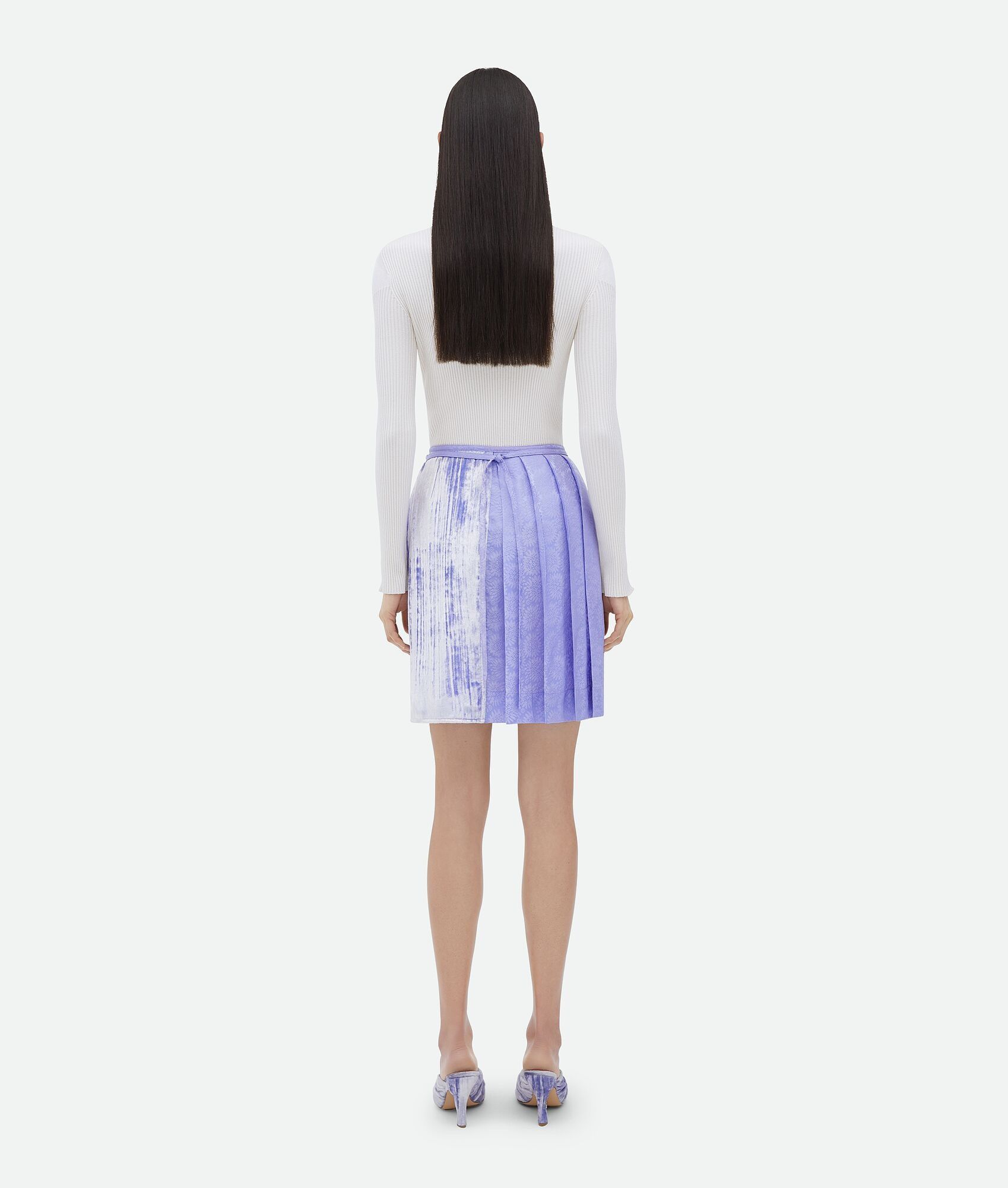 Bottega Veneta o1bcso1str0225 Wrapped Viscose And Silk Velvet Mini Skirt Size 26" / US 2 / IT 38 - 3 Thumbnail