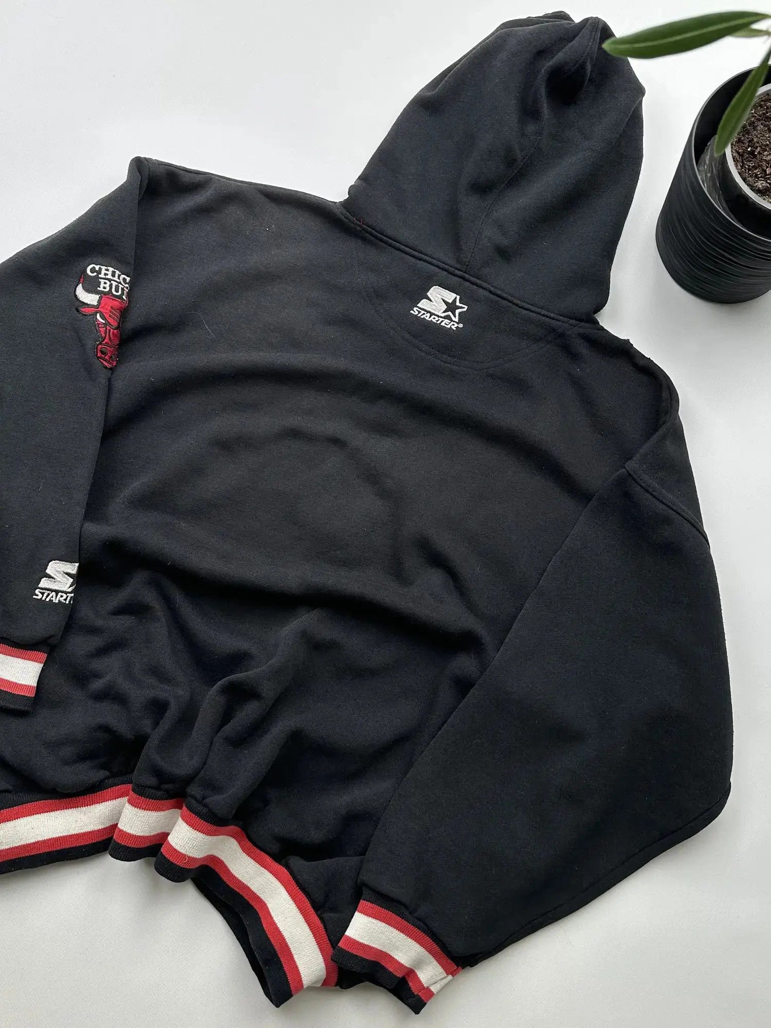 NBA Chicago Bulls NBA Starter Vintage Hoodie (92) Size US L / EU 52-54 / 3 - 11 Thumbnail