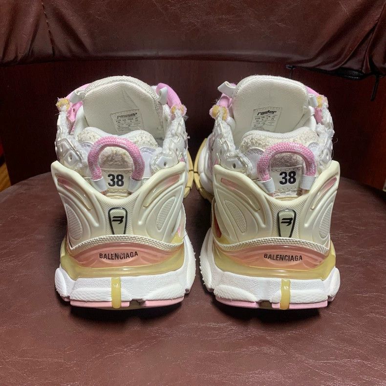 Balenciaga Balenciaga Old Dad Shoes Made in Pink and White shoes 2502- Size US 5.5 / EU 38 - 6 Thumbnail