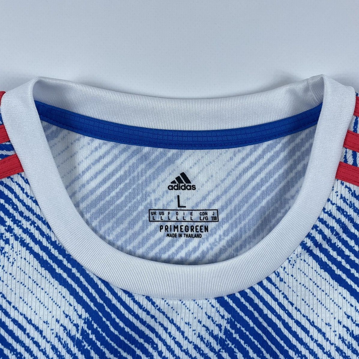 Adidas Adidas Manchester United 2021/22 Soccer Jersey Football Tee Size US L / EU 52-54 / 3 - 11 Thumbnail