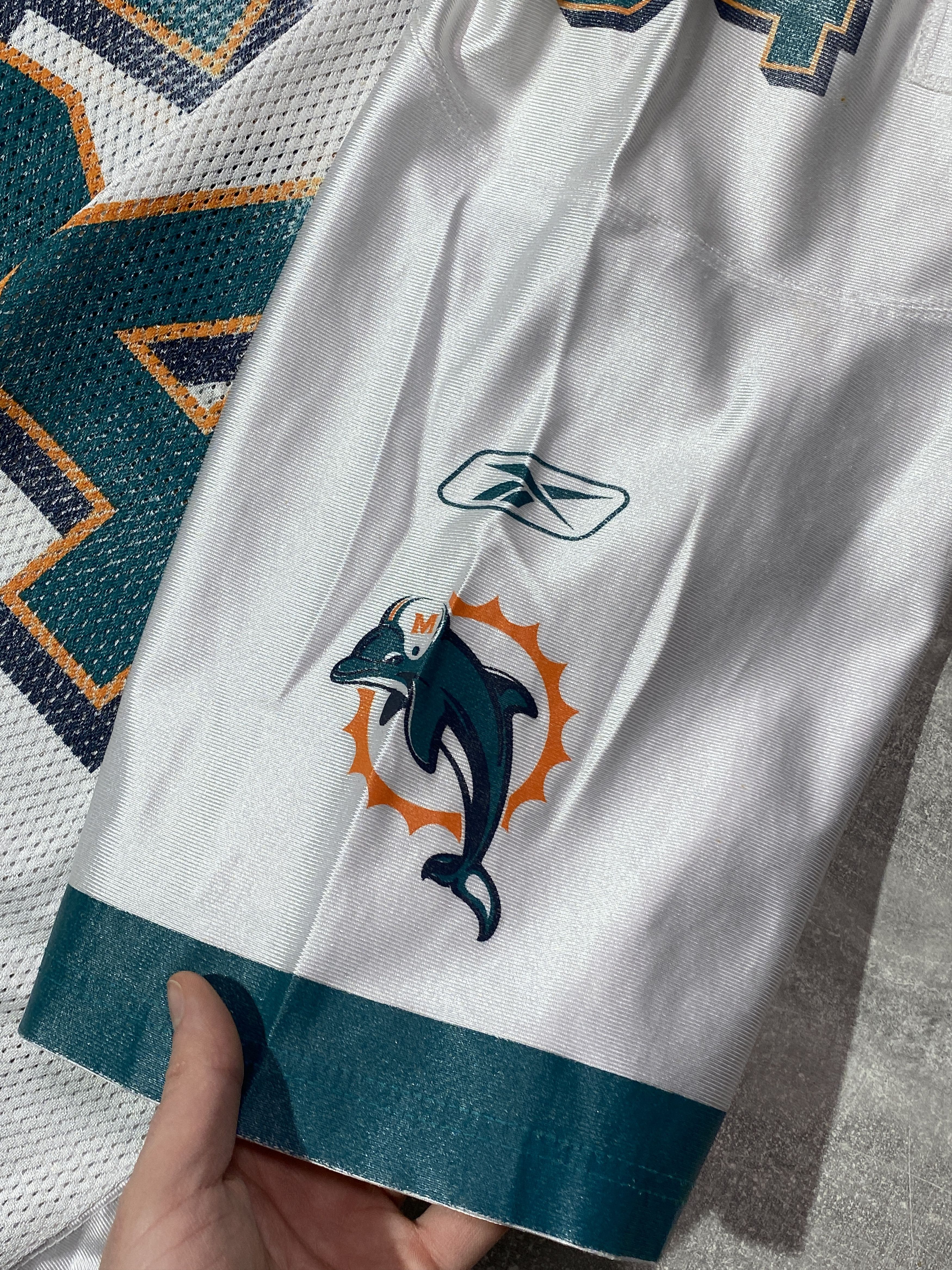 NFL NFL MIAMI DOLPHINS REEBOOK JERSEY #54 THOMAS Size US M / EU 48-50 / 2 - 7 Thumbnail