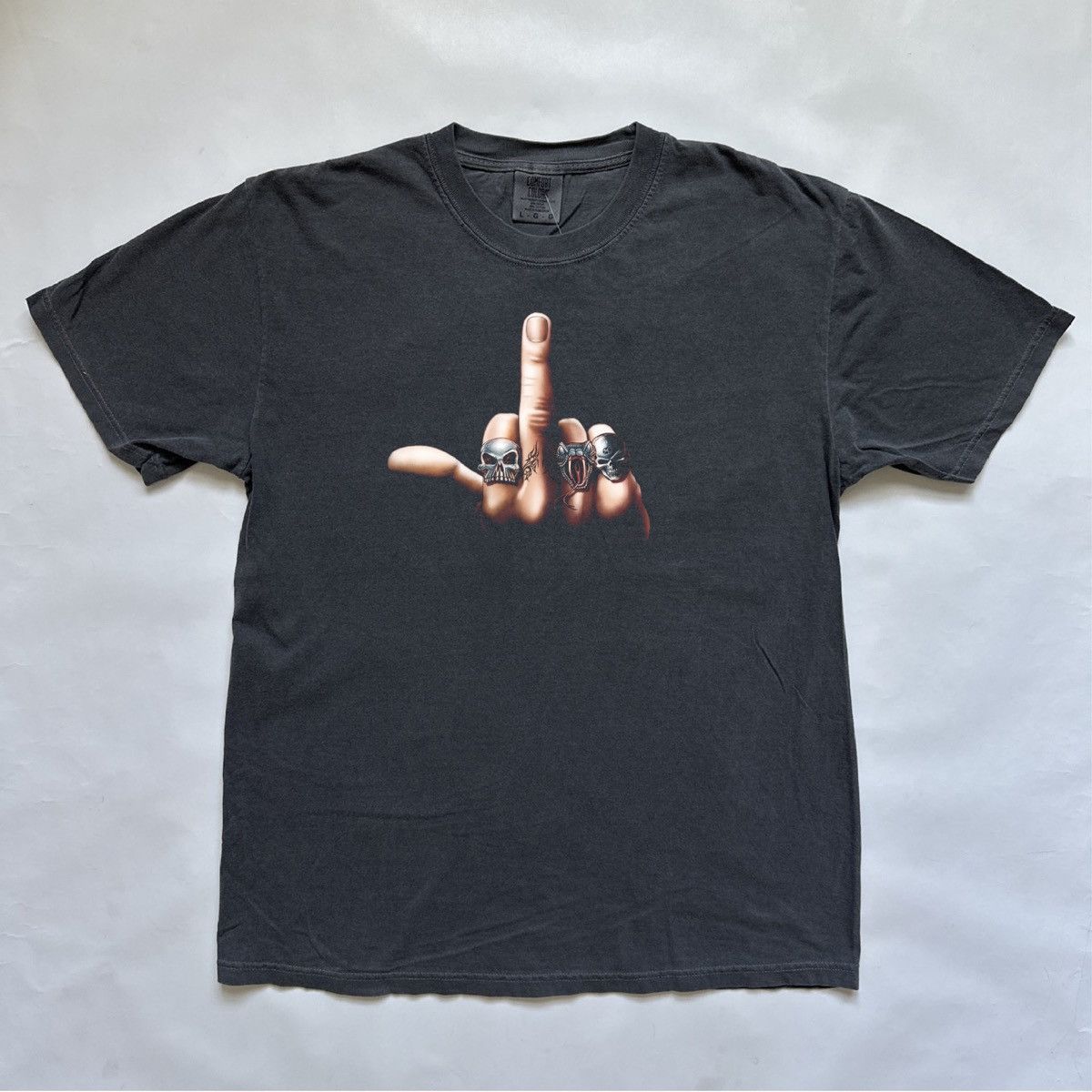 Streetwear × Vintage Vintage Fuck You Hand Sign Finger T Shirt