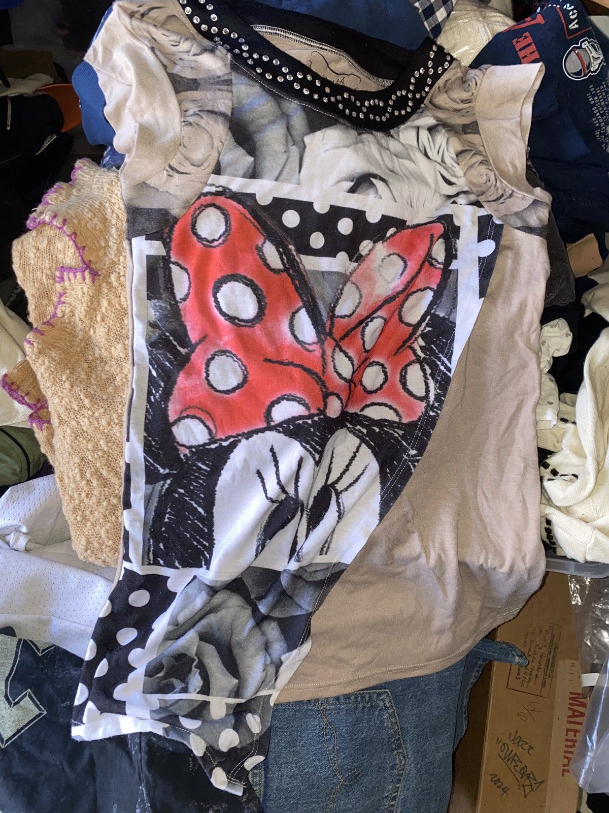 Disney Disney Boutique Minnie Mouse Asymmetrical Top, characterized Size XS / US 0-2 / IT 36-38 - 1 Thumbnail