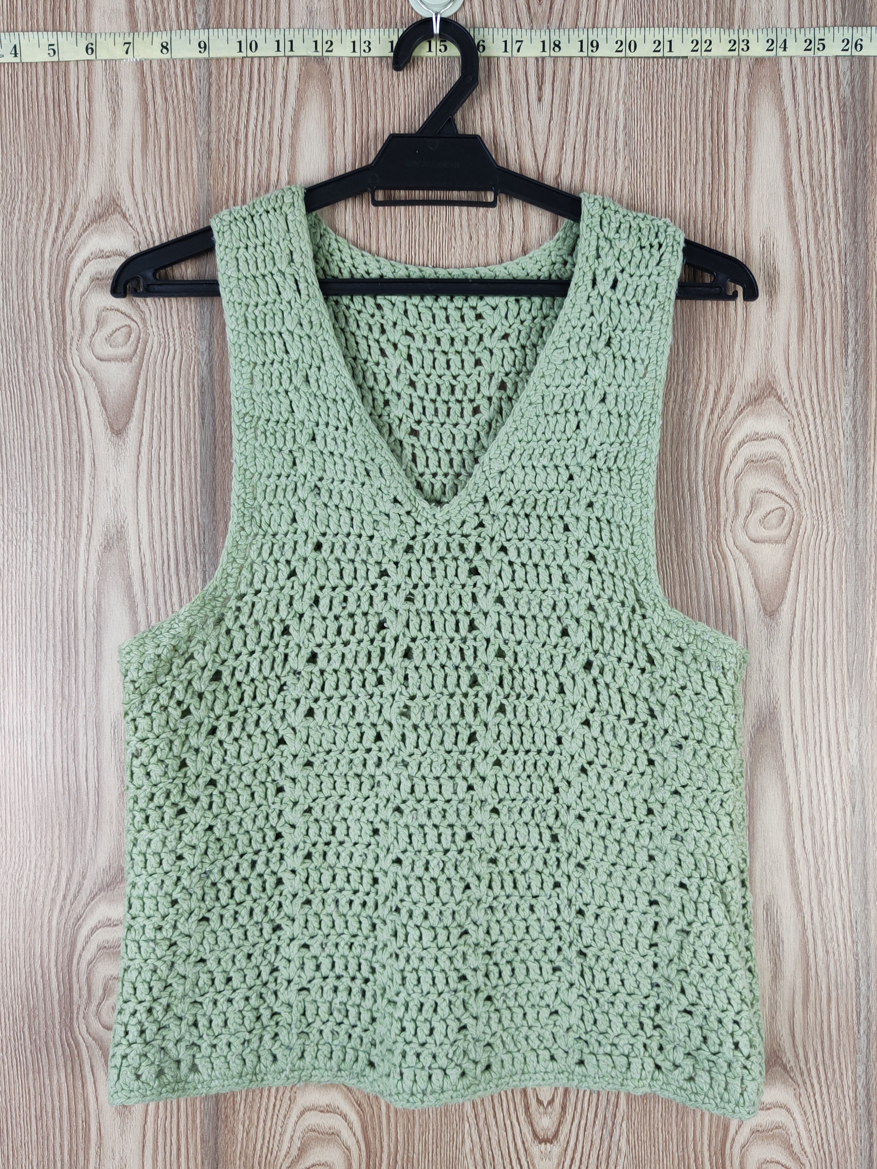 Vintage Vintage & faded- Japanese Brand Green Tank Tops Size S / US 4 / IT 40 - 1 Thumbnail