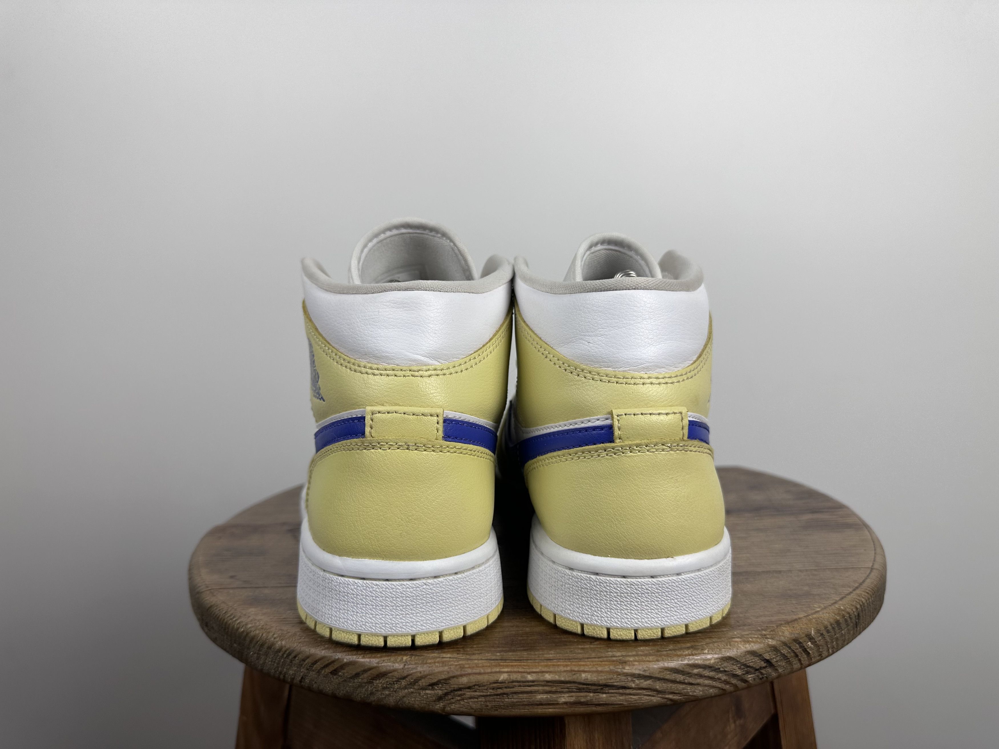Jordan Brand Nike Air Jordan 1 Mid Shoes Lemon Wash Lapis Size US8 Size US 8 / IT 38 - 5 Thumbnail