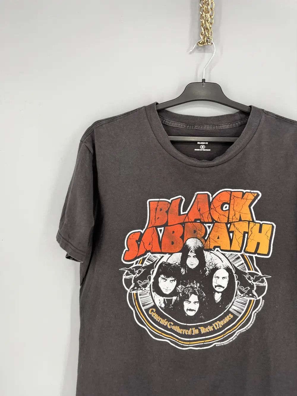 Band Tees Vintage Black Sabbath Big Logo Y2K T-Shirt Band Rock Metal Size US M / EU 48-50 / 2 - 4 Thumbnail