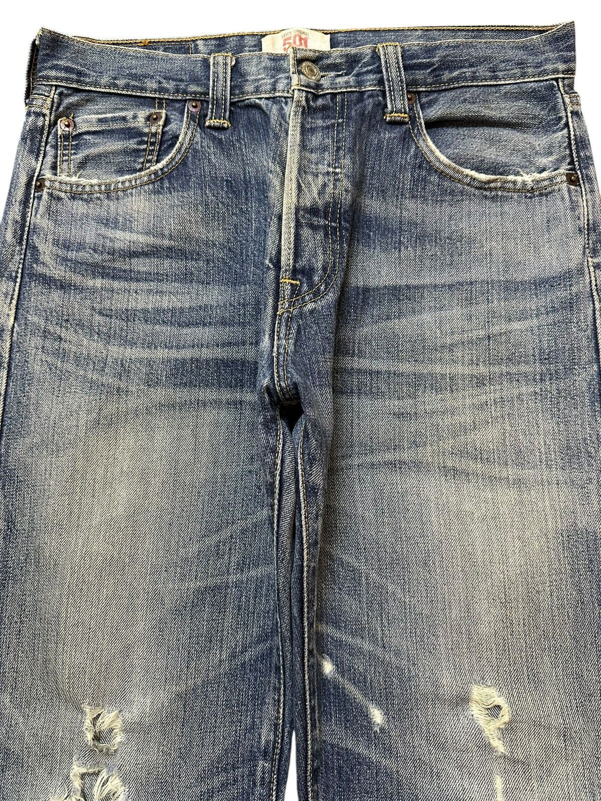 Levi's Vintage Levis 501 Blue Faded Wash Distressed Style Jeans Size US 30 / EU 46 - 3 Thumbnail