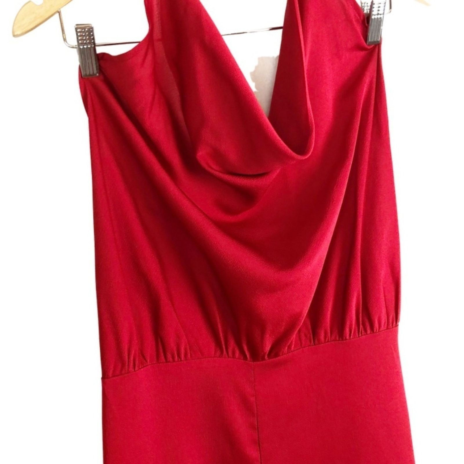 Kendall And Kylie New with Tag Women’s Kendall & Kylie Red Halter Playsuit Size 28" / US 6 / IT 42 - 5 Thumbnail