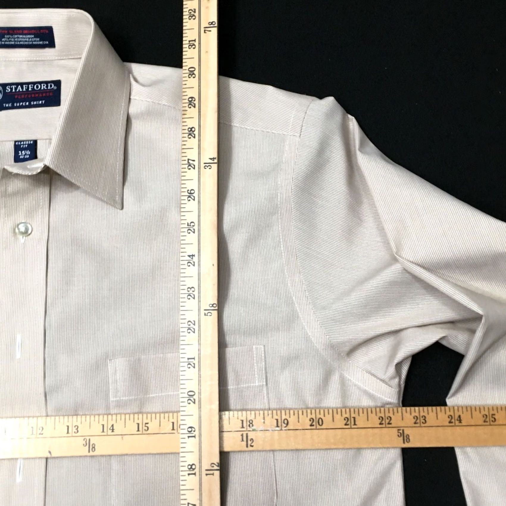 Stafford Stafford performance Shirt Mens 15.5 33 Beige Wrinkle Free Button Excellent Size US L / EU 52-54 / 3 - 5 Thumbnail