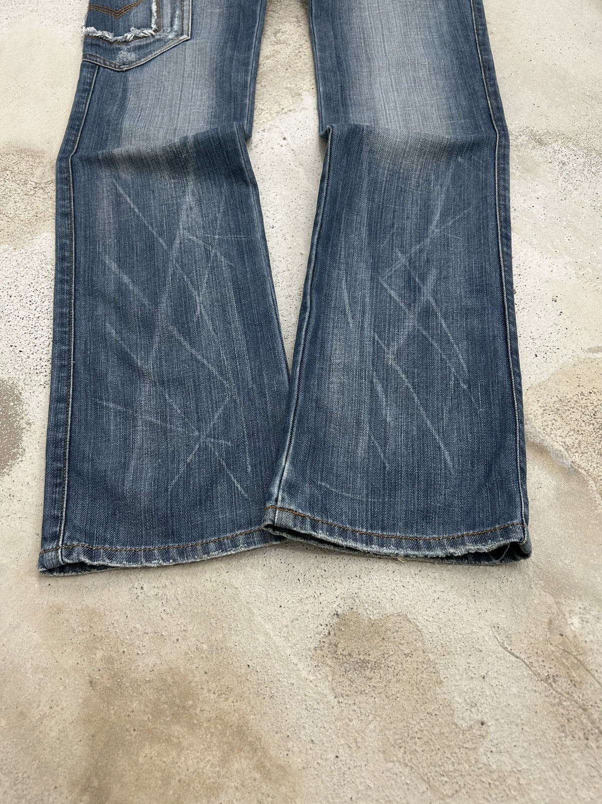 Le Grande Bleu (L.G.B.) Camel Road Distressed Embellished Jeans Size US 29 - 3 Thumbnail