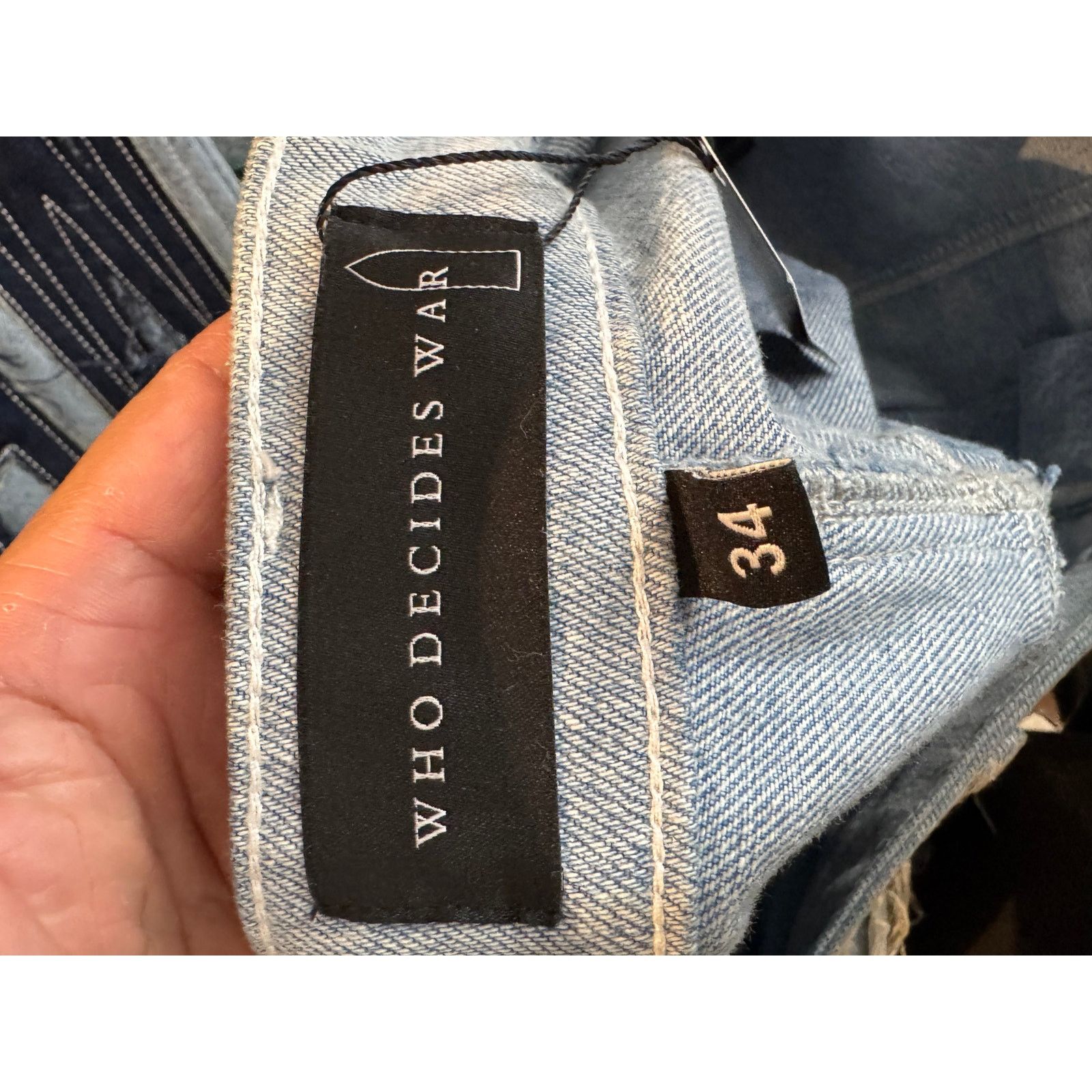 Who Decides War WDW Distressed Ripped Black Knee Blue Jeans Size US 34 / EU 50 - 3 Thumbnail