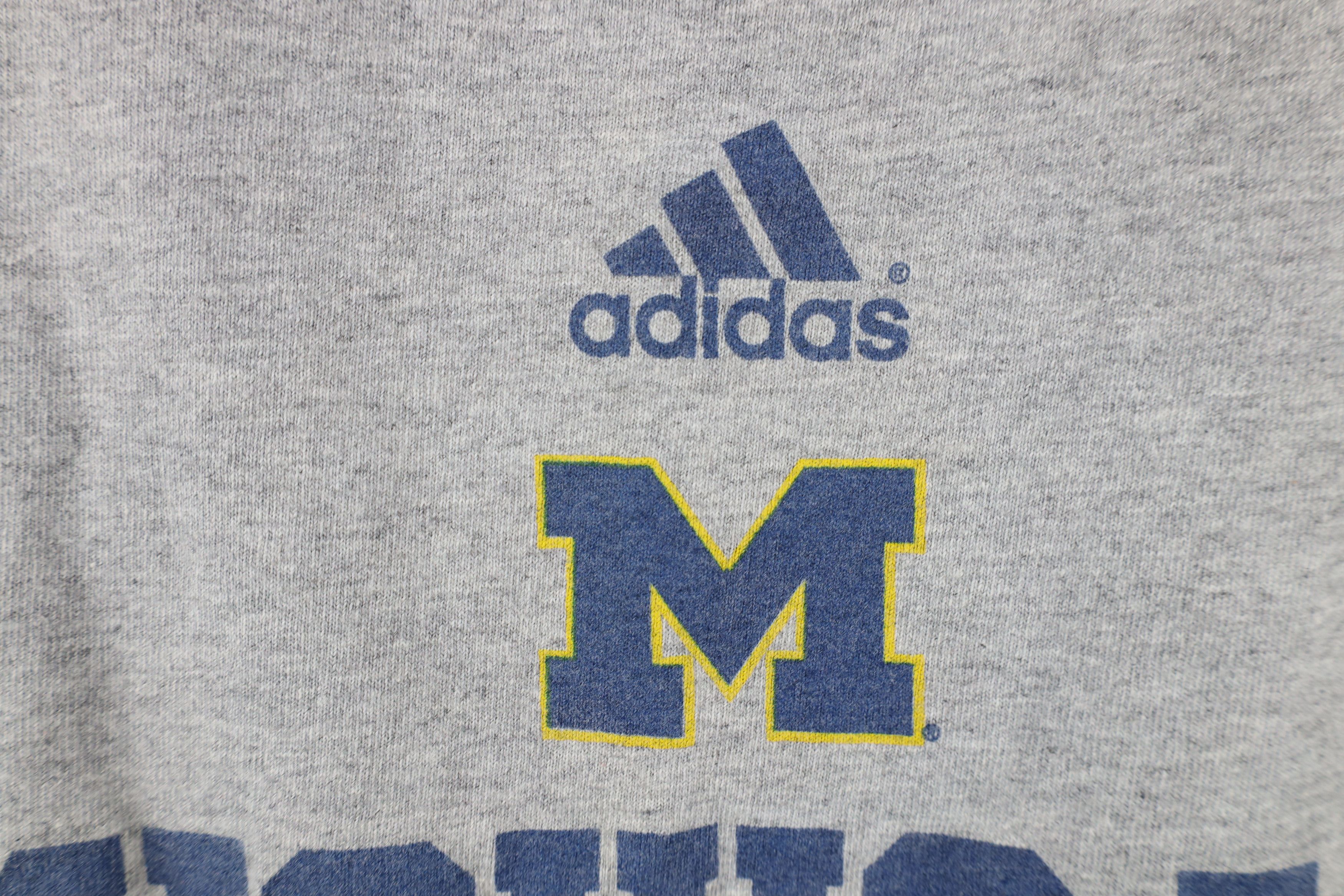 Adidas × Vintage Vintage Adidas University of Michigan Wrestling T-Shirt Gray Size US S / EU 44-46 / 1 - 5 Thumbnail