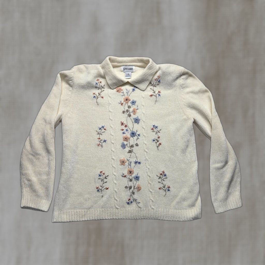 Vintage Alfred Dunner Ivory Floral Long Sleeve Sweater Women Medium All Seasons Vintage Flowers Size M / US 6-8 / IT 42-44 - 1 Thumbnail