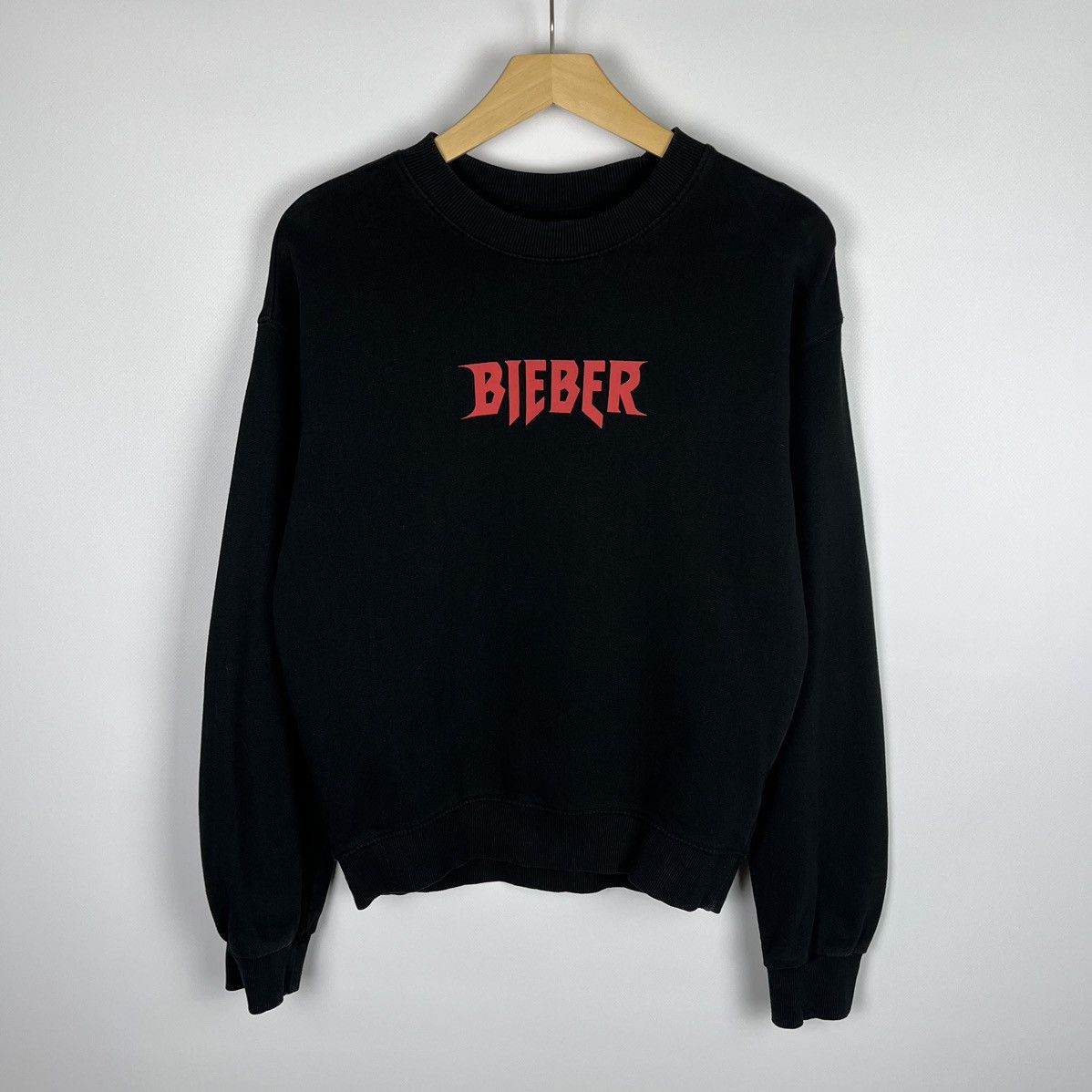 Band Tees Y2K Justin Bieber Purpose Tour Rock Band Sweatshirt Black Size US XS / EU 42 / 0 - 1 Thumbnail