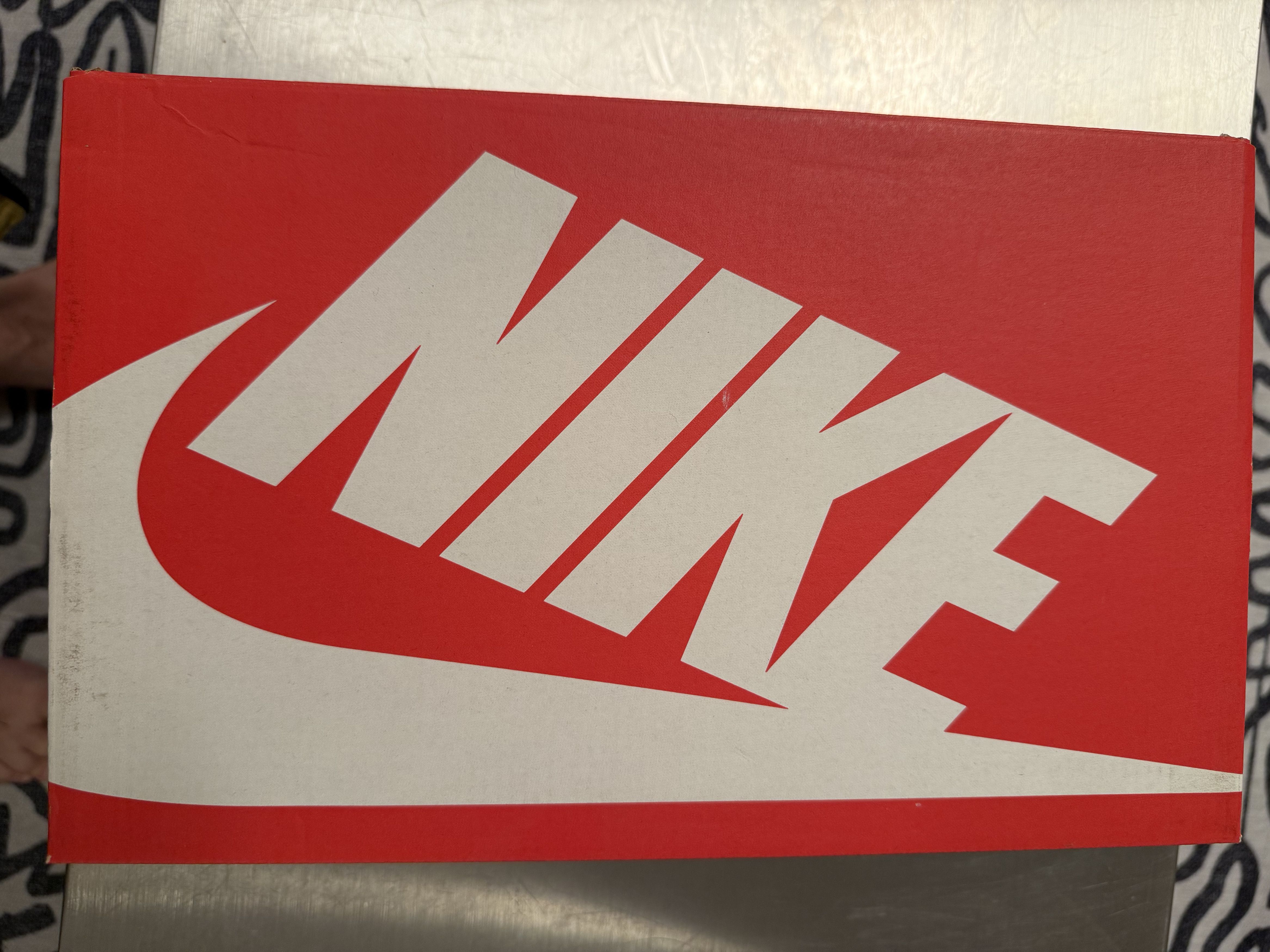 Nike Nike Dunk Low SE NY vs. NY Size US 8.5 / EU 41-42 - 5 Thumbnail