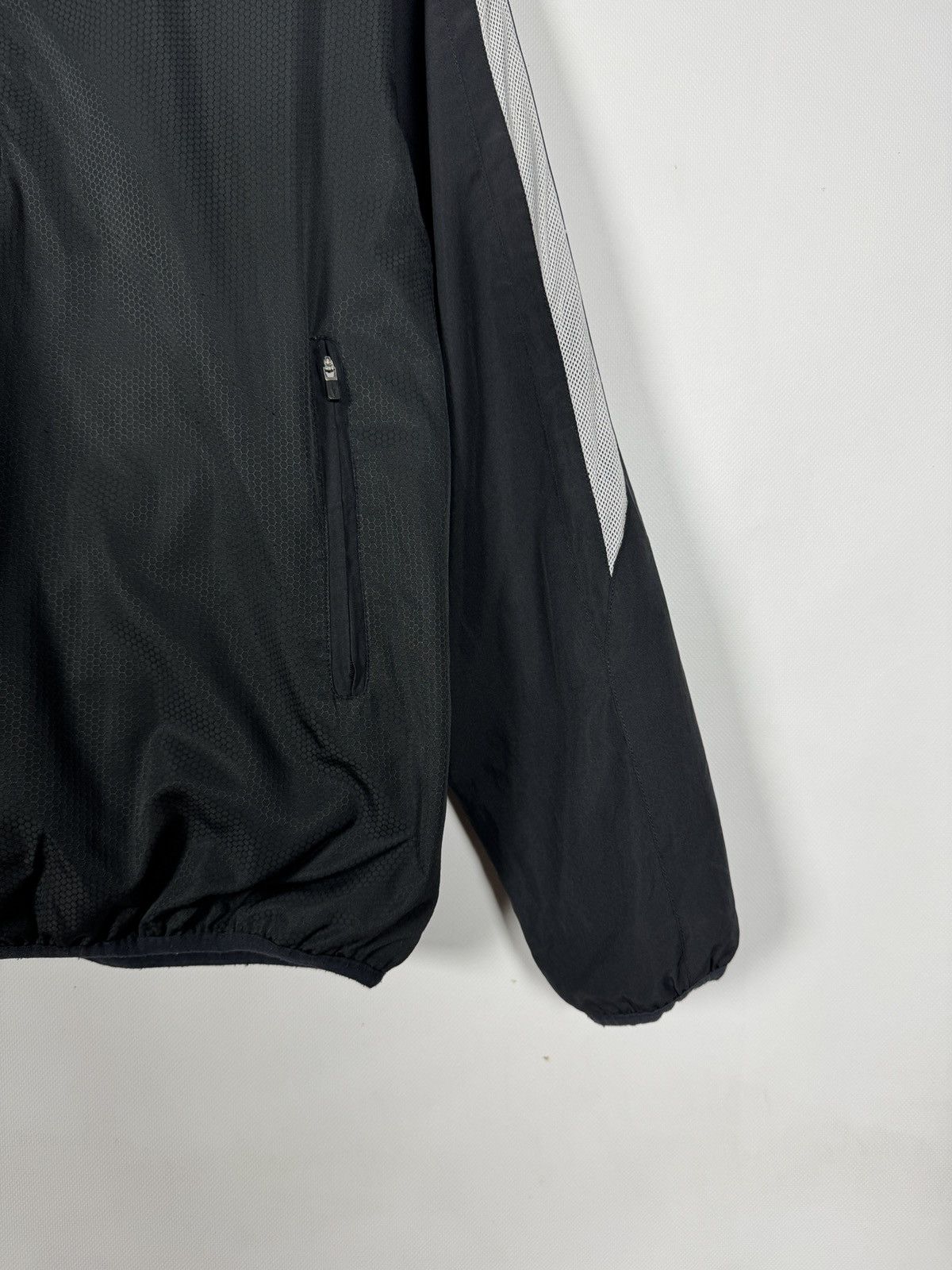 Umbro Men’s Umbro Vintage Zip Up Jacket Official Product Size M Size US M / EU 48-50 / 2 - 5 Thumbnail