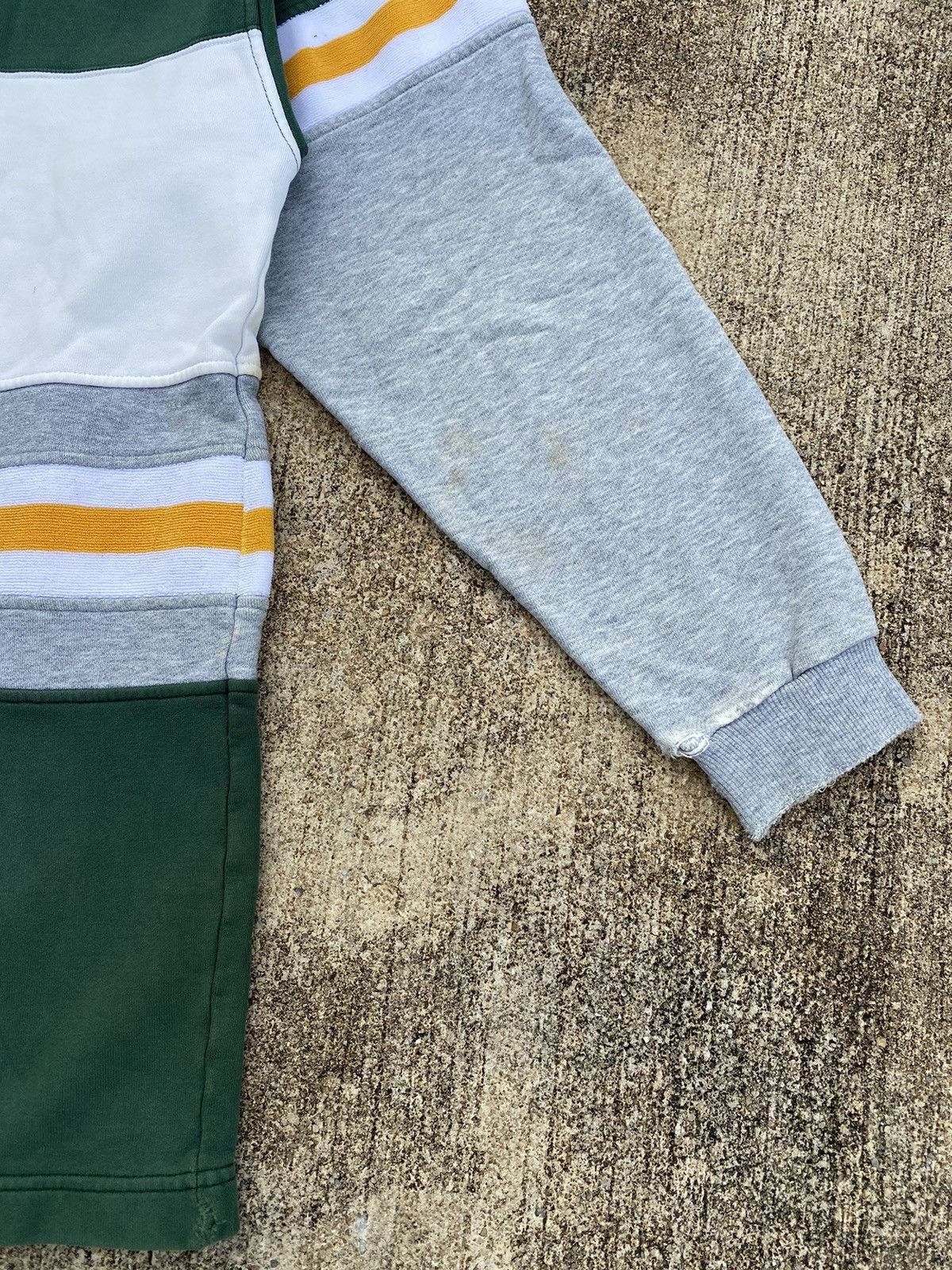 Canterbury of New Zealand Vintage Distressed Canterbury Of New Zealand Longsleeve Size US L / EU 52-54 / 3 - 19 Thumbnail