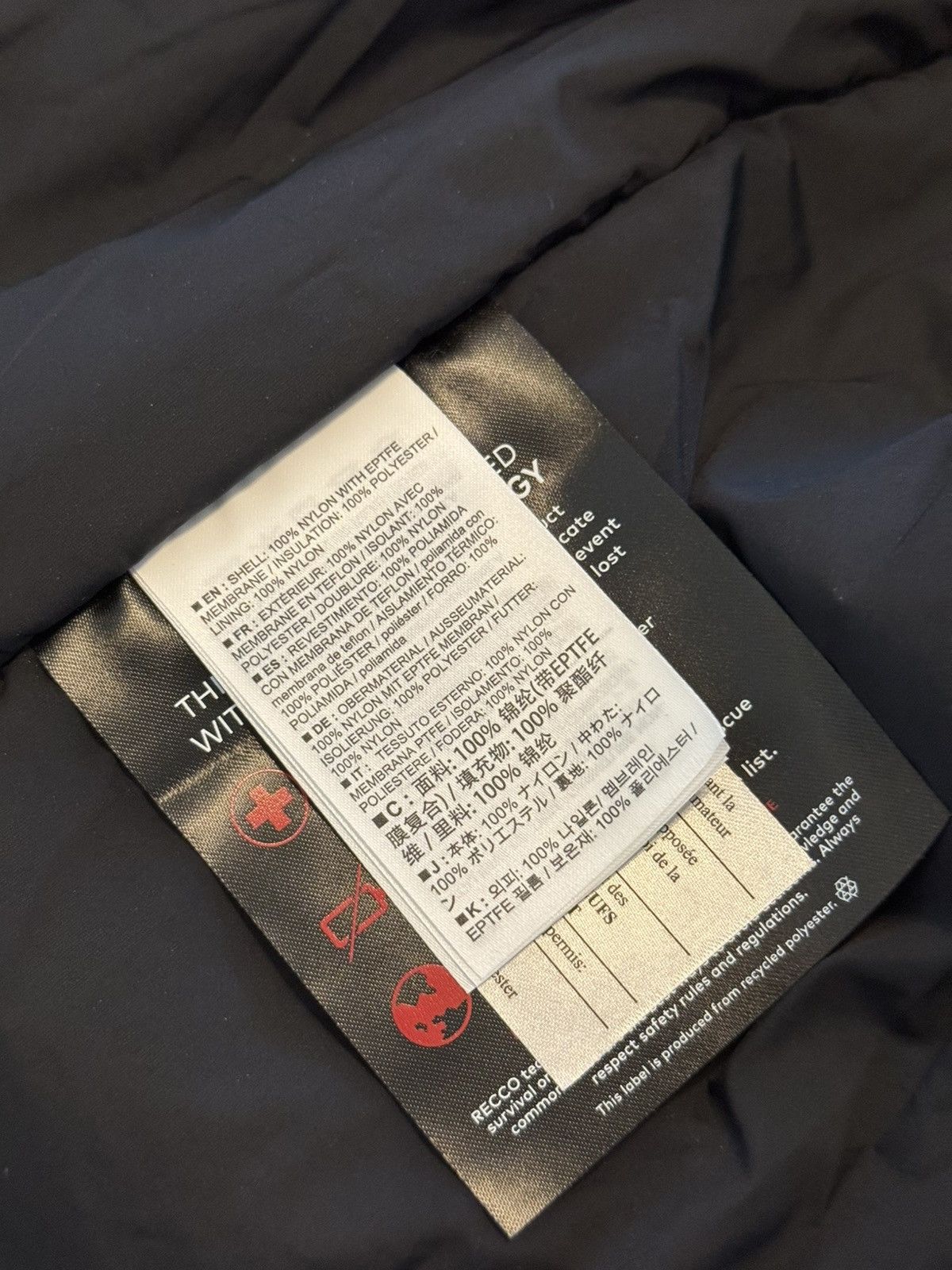 Arc'teryx Beta Insulated Jacket Size US XL / EU 56 / 4 - 10 Thumbnail