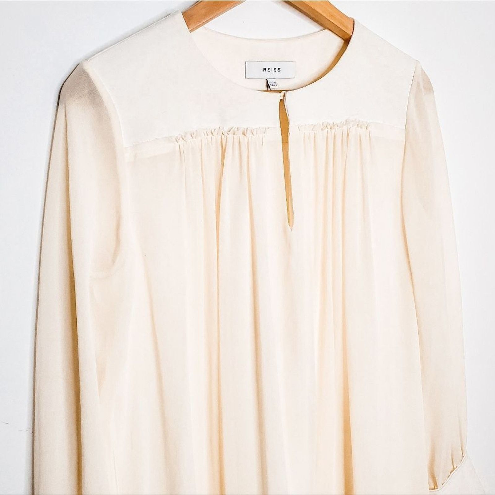 Reiss Reiss Off White Cream Finn Soft Sheer Pleated Dress Size 6 Size M / US 6-8 / IT 42-44 - 3 Thumbnail