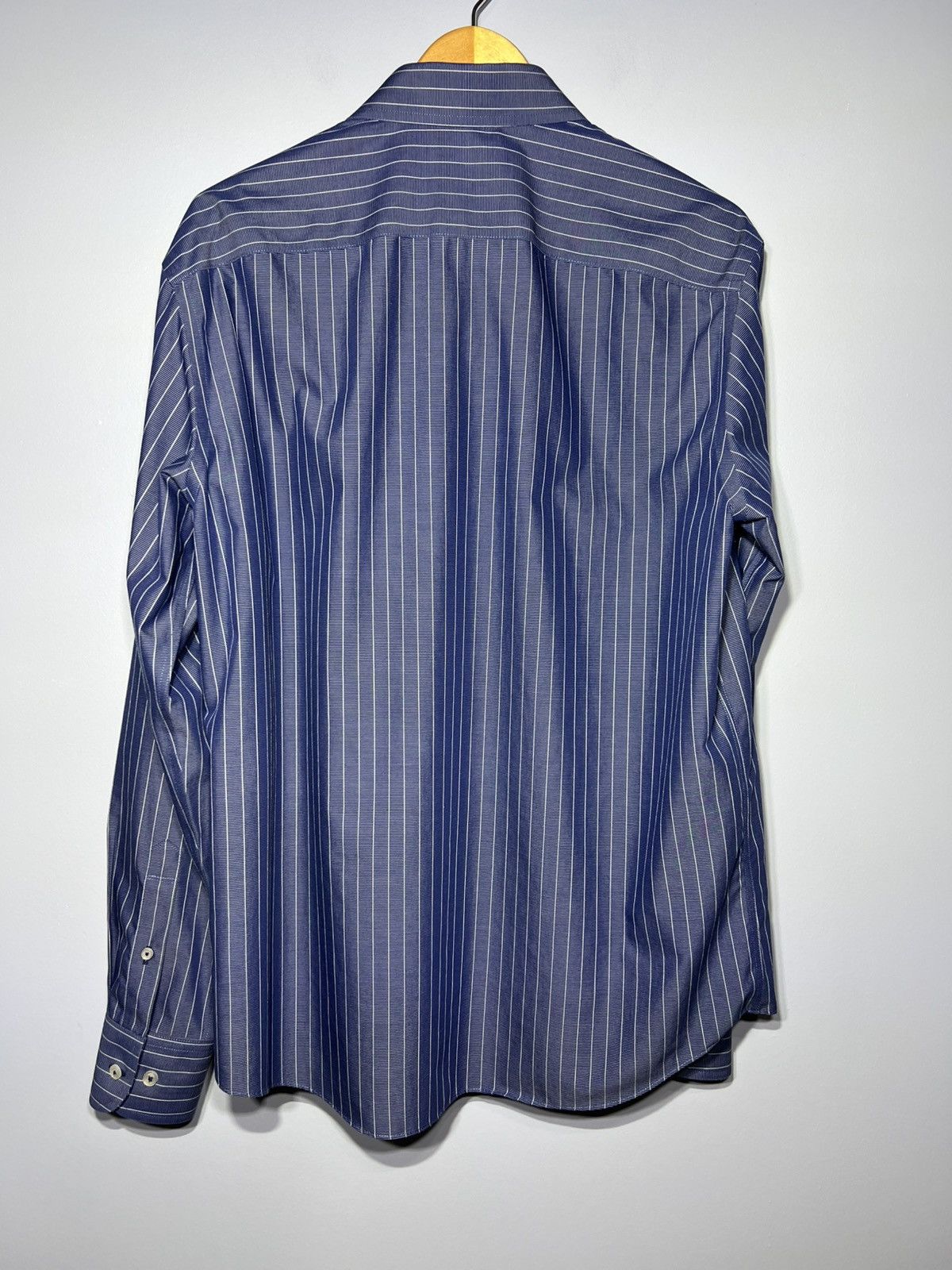 UNTUCKit UNTUCKit Gifford Navy Striped Button Up Dress Shirt Men L Size US L / EU 52-54 / 3 - 6 Thumbnail