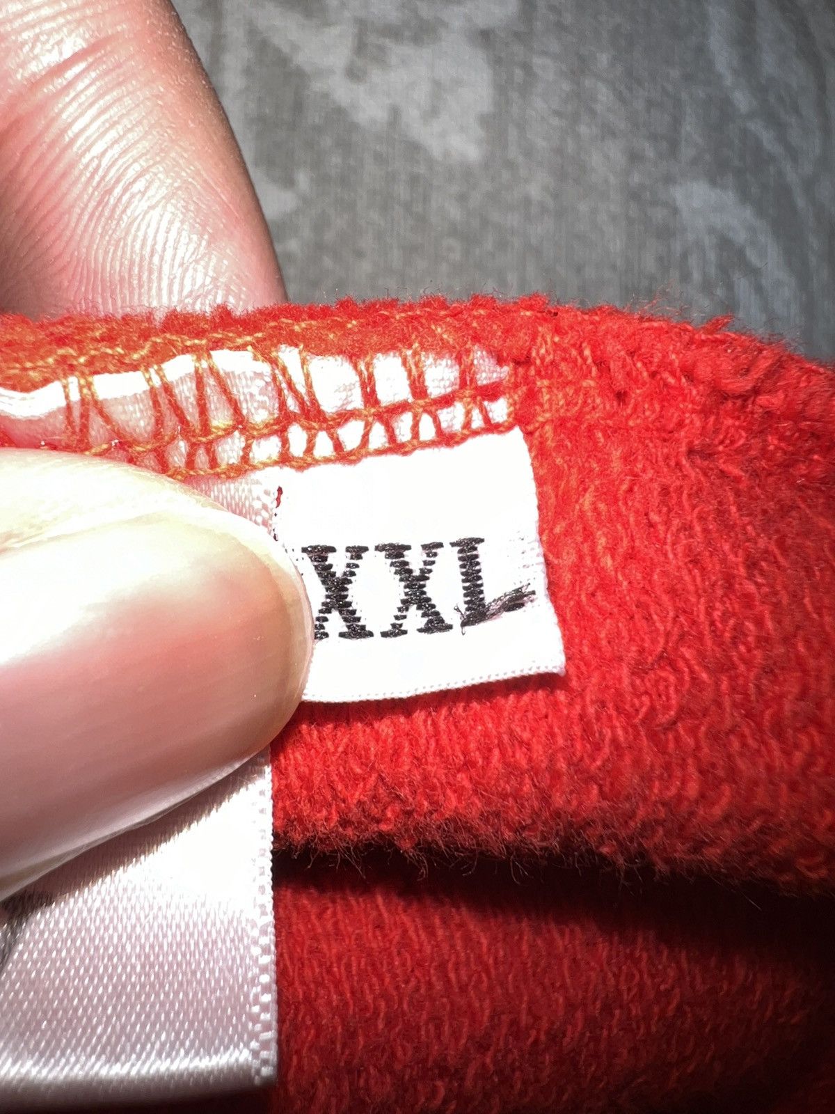 Vlone *Playboi Carti Red ATL Staple Hoodie Size US XXL / EU 58 / 5 - 19 Thumbnail