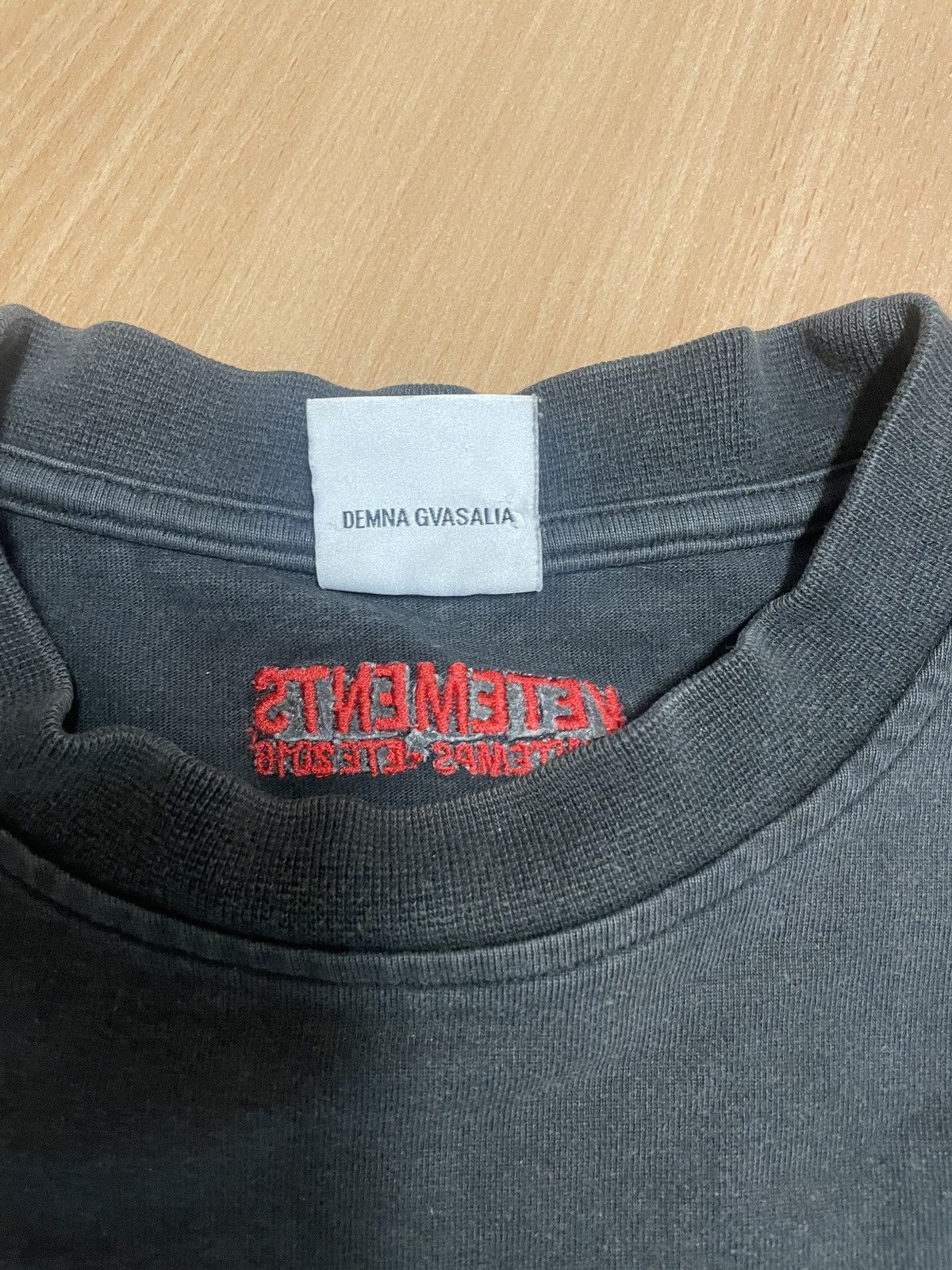 Vetements Vetements t-shirt Size US S / EU 44-46 / 1 - 4 Thumbnail