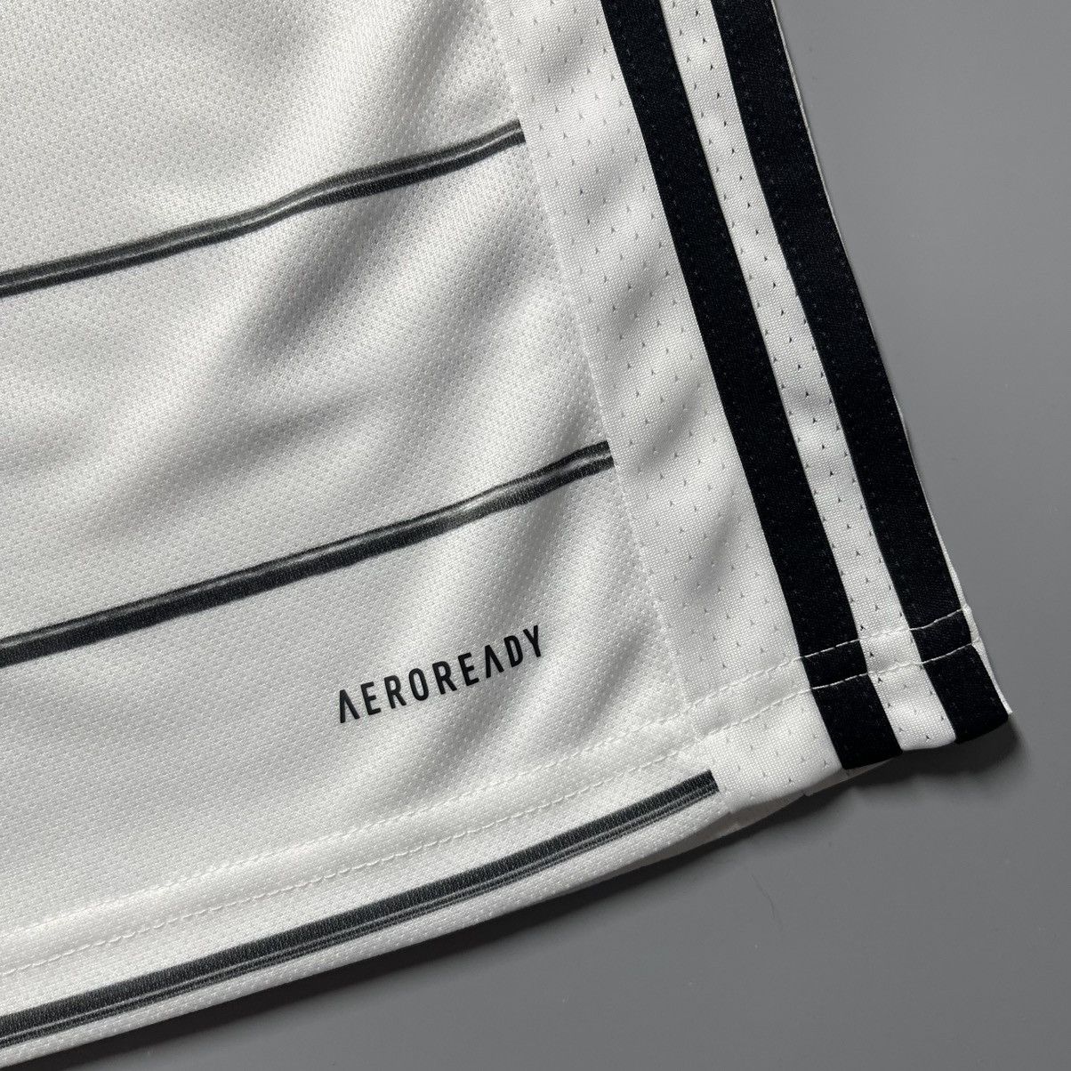 Adidas GERMANY ADIDAS 2020 EURO FOOTBALL HOME JERSEY #7 HAVERTZ Size US L / EU 52-54 / 3 - 7 Thumbnail