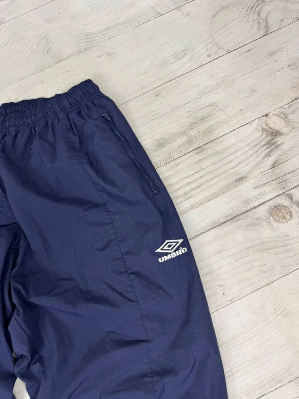 Umbro Umbro Tottenham 1993 1995 Track Pants Football Soccer Size US 36 / EU 52 - 5 Thumbnail